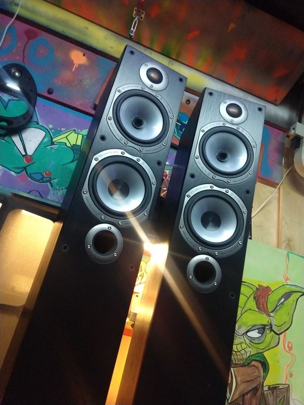 Would these Monitor Audio Bronze 5 speakers be worth it for 200