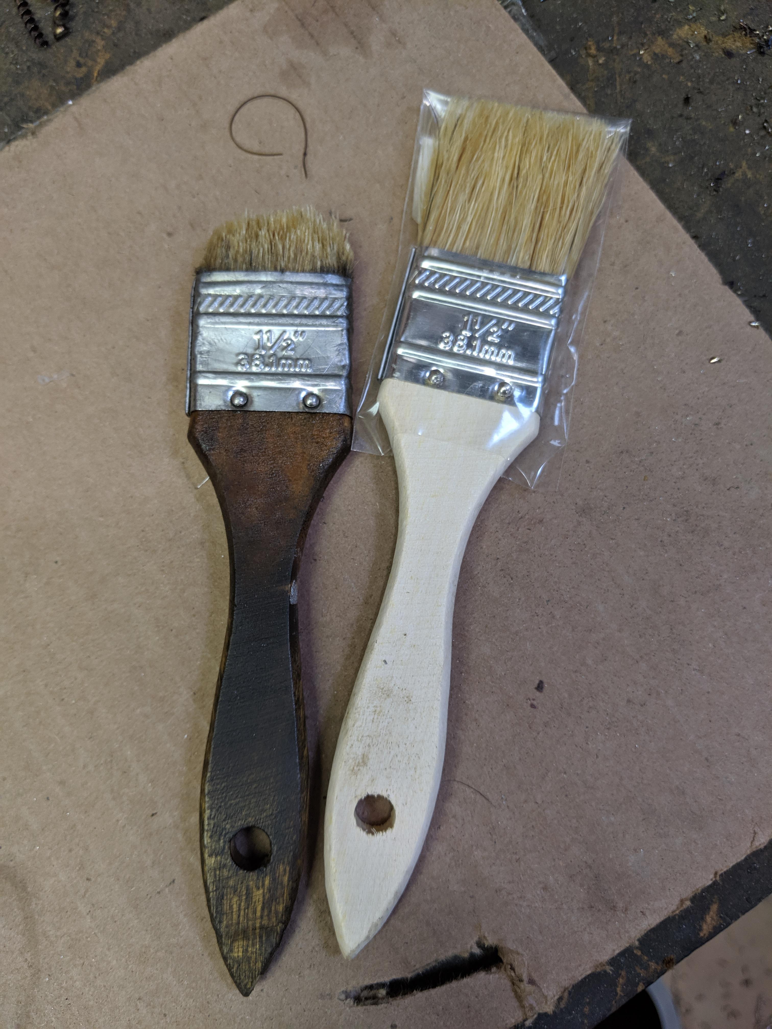 These brushes. Same brush. Old vs new r/Wellworn