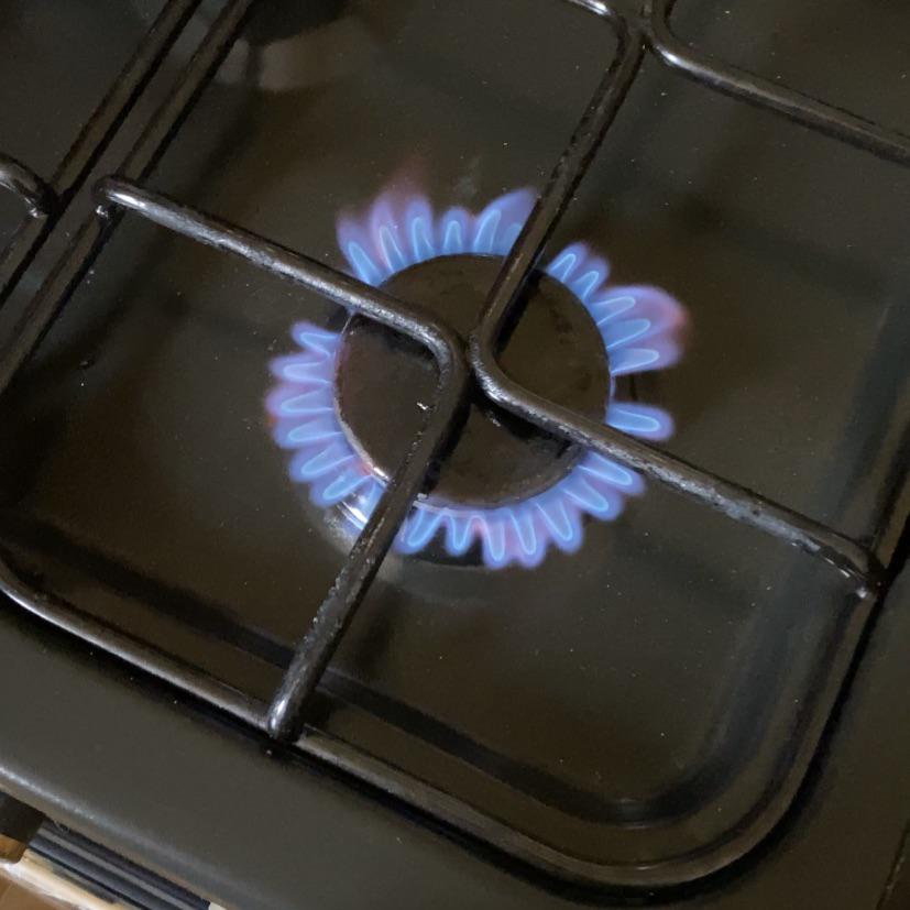Just fixed and cleaned up a second hand gas cooker. Is orange flames at