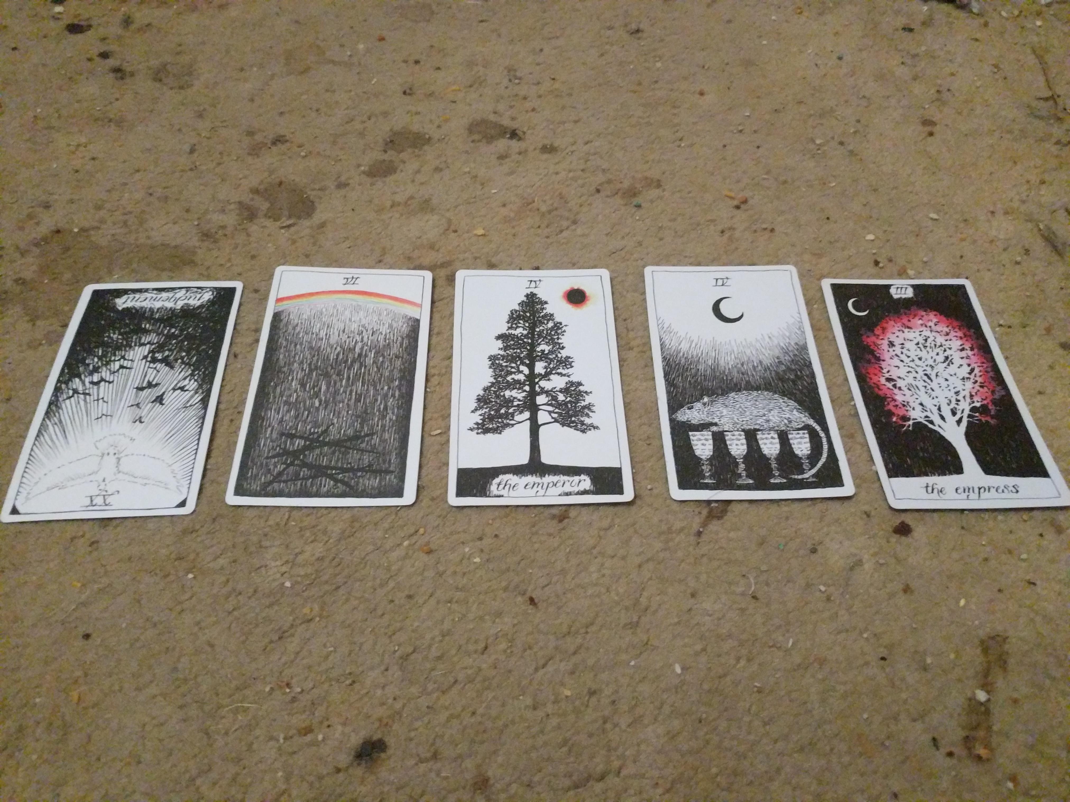 I feel like I'm getting mixed messages here, can i get some help? r/tarot