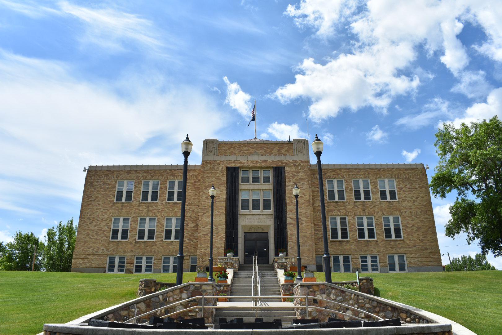 Toole County Court House r/Montana