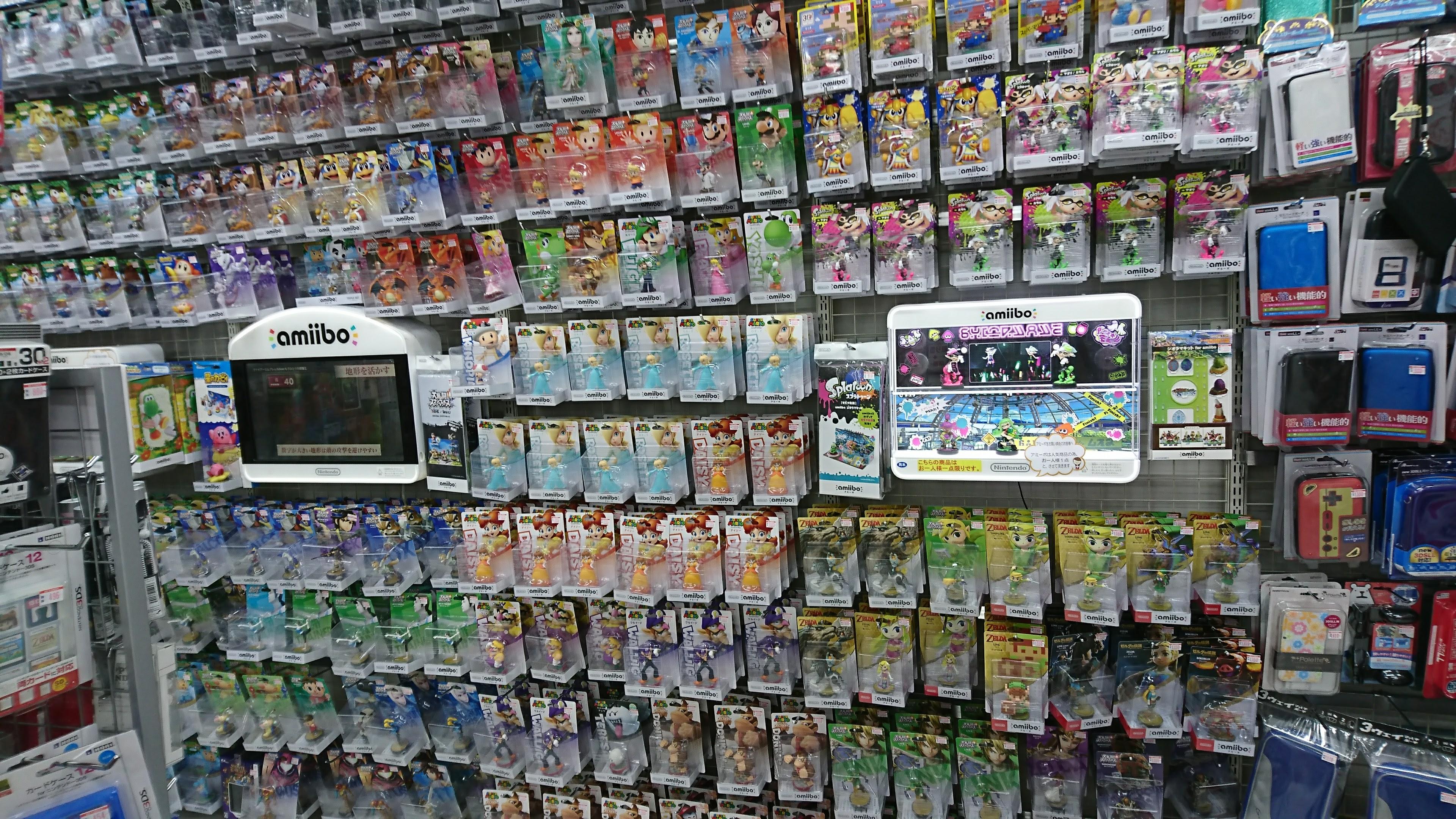 Every Amiibo ever made for sale all at once at Bic Camera r/amiibo