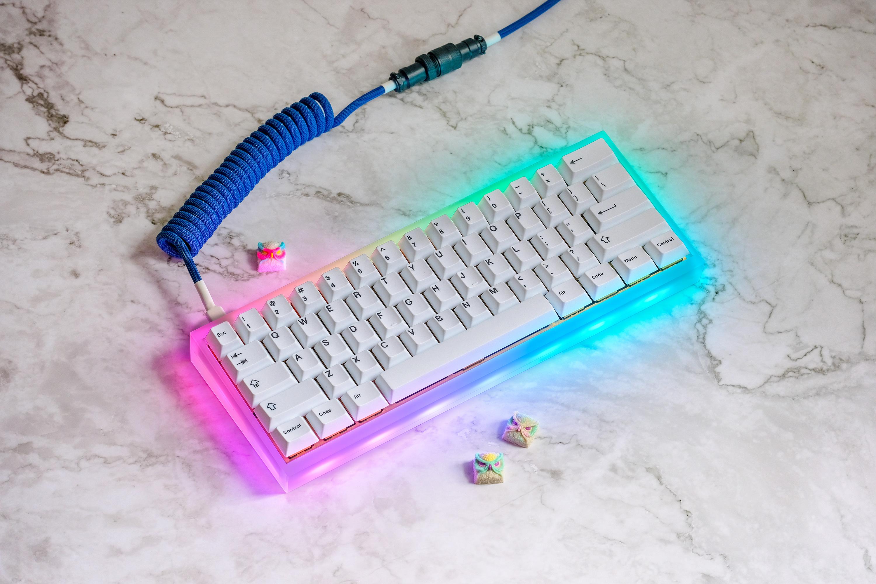 This frosted glass case really hits different with RGB r