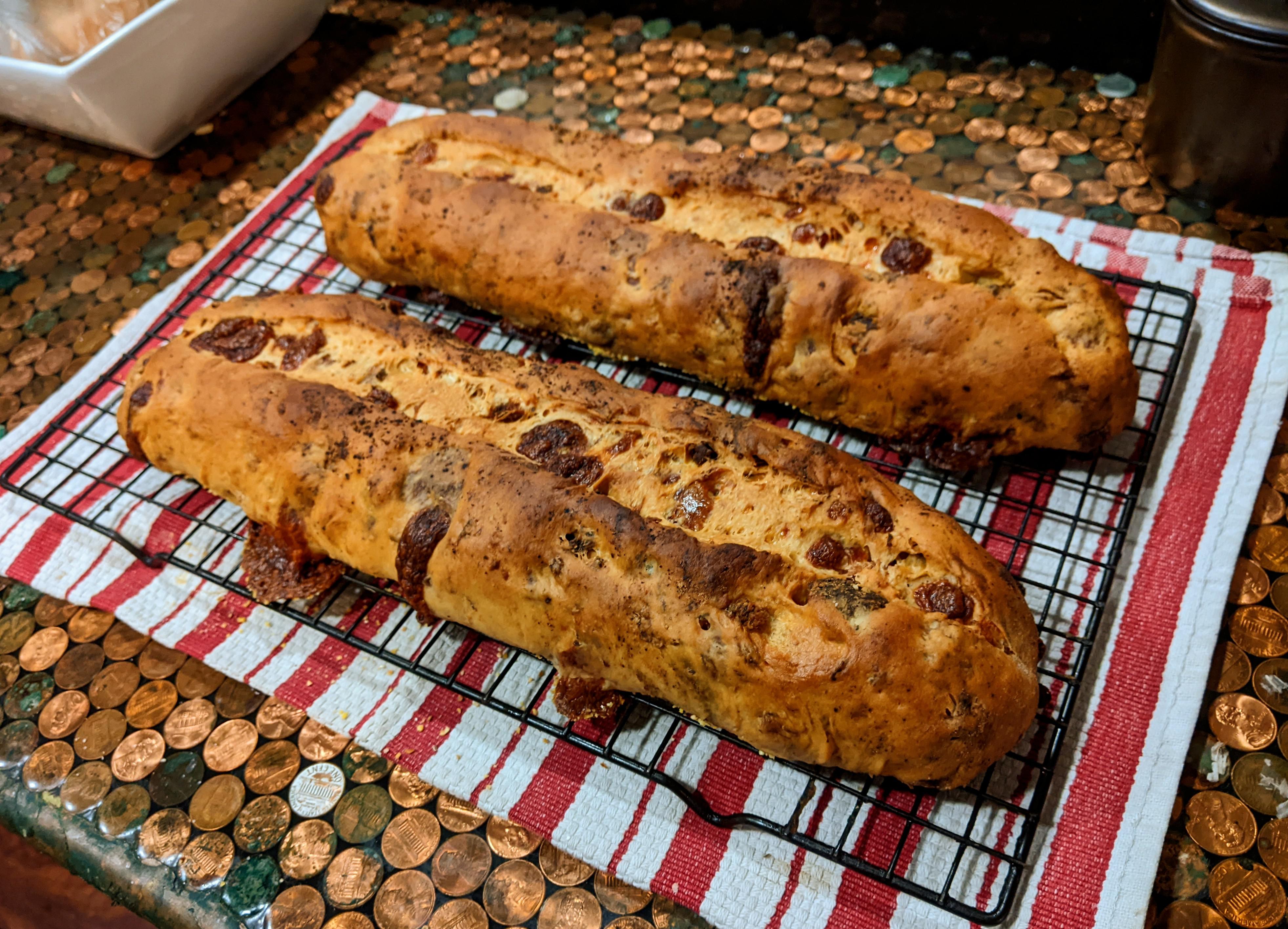 [Homemade] Prosciutto Bread r/food