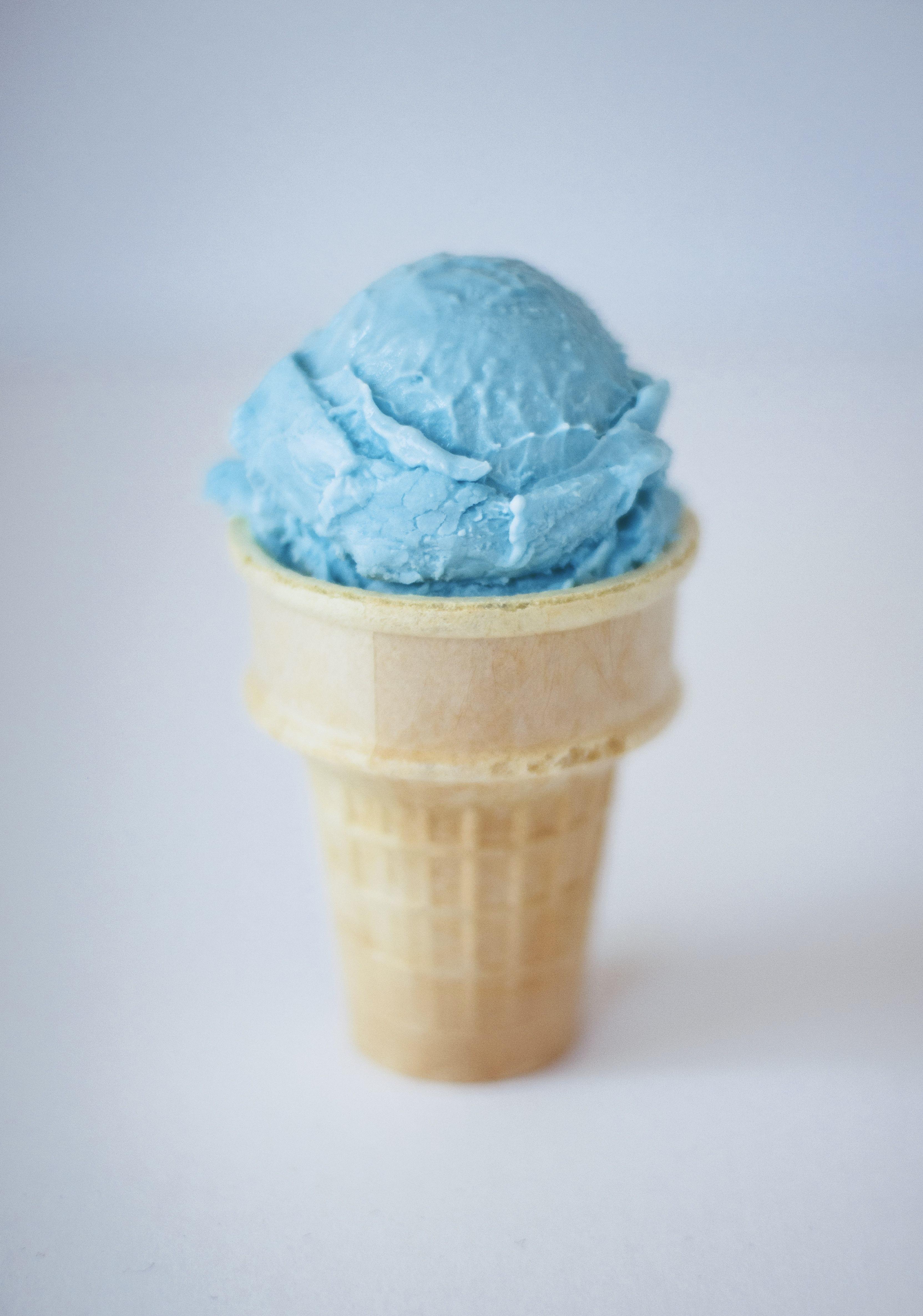 What do you think is the flavor of Cedar Crest Blue Moon ice cream? r