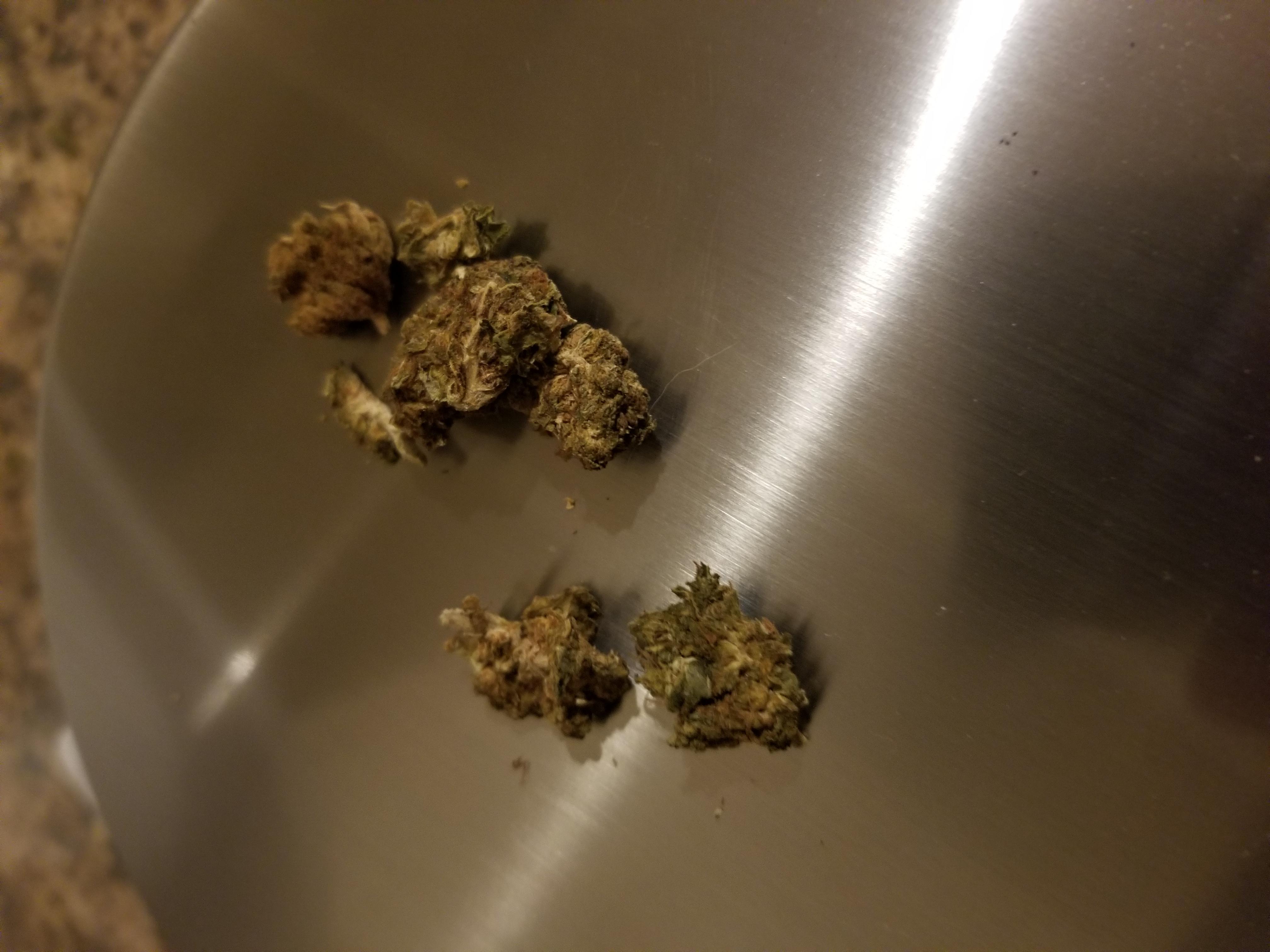 Does this look smokable still? It was originally brick weed and has