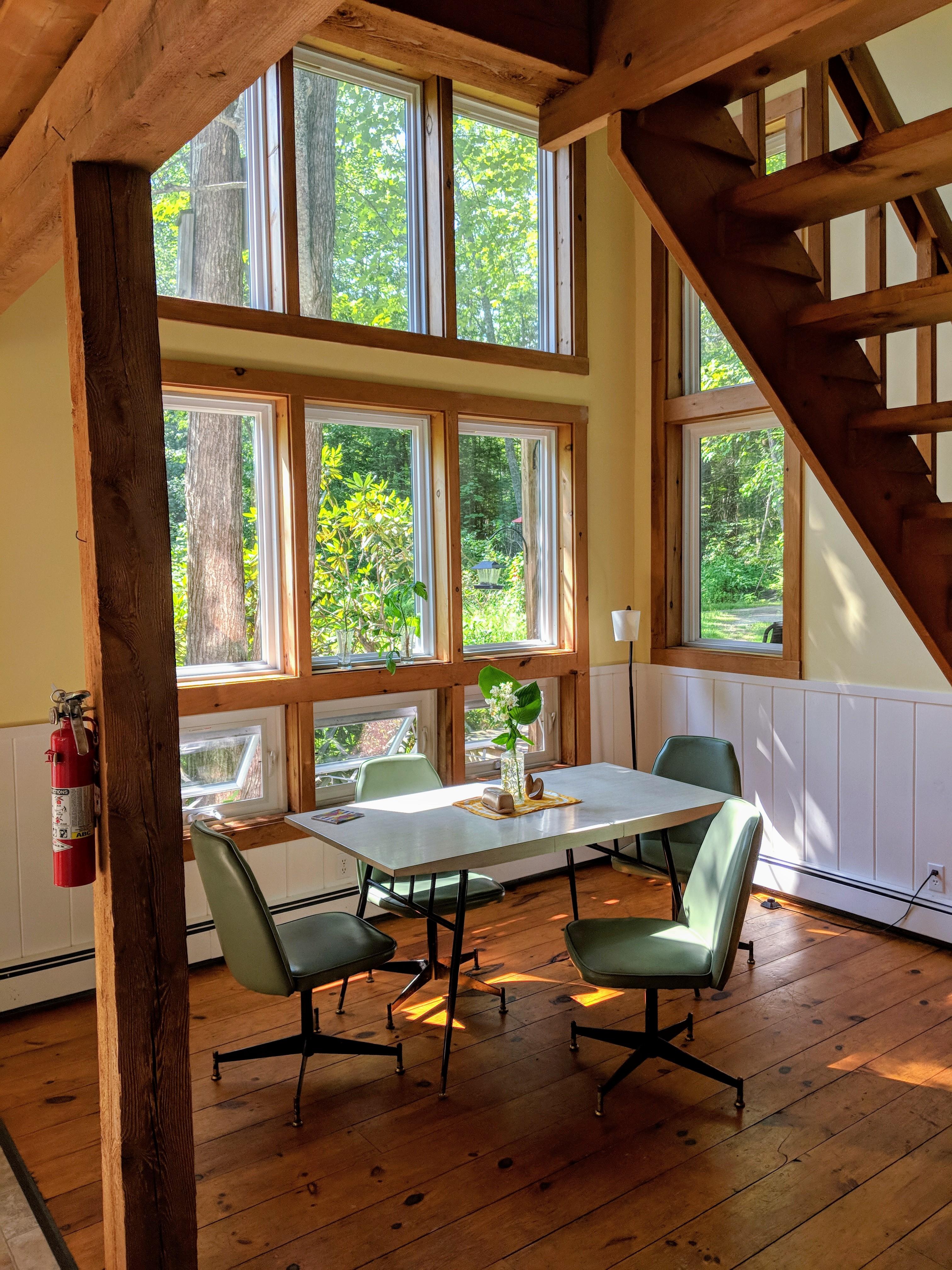 My friends' dining room in Maine r/CabinPorn