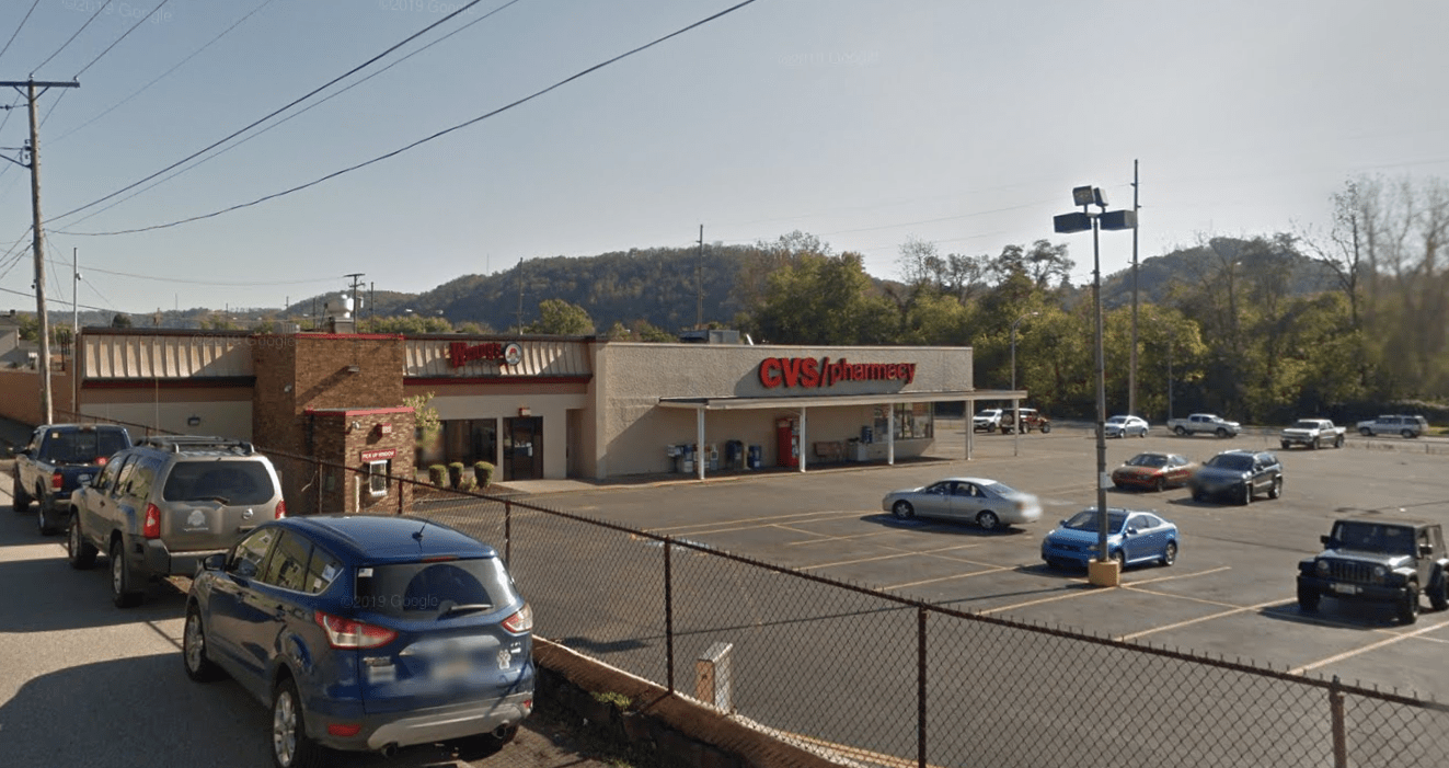 The longest Wendy's I've ever seen connected to a CVS in Martins Ferry