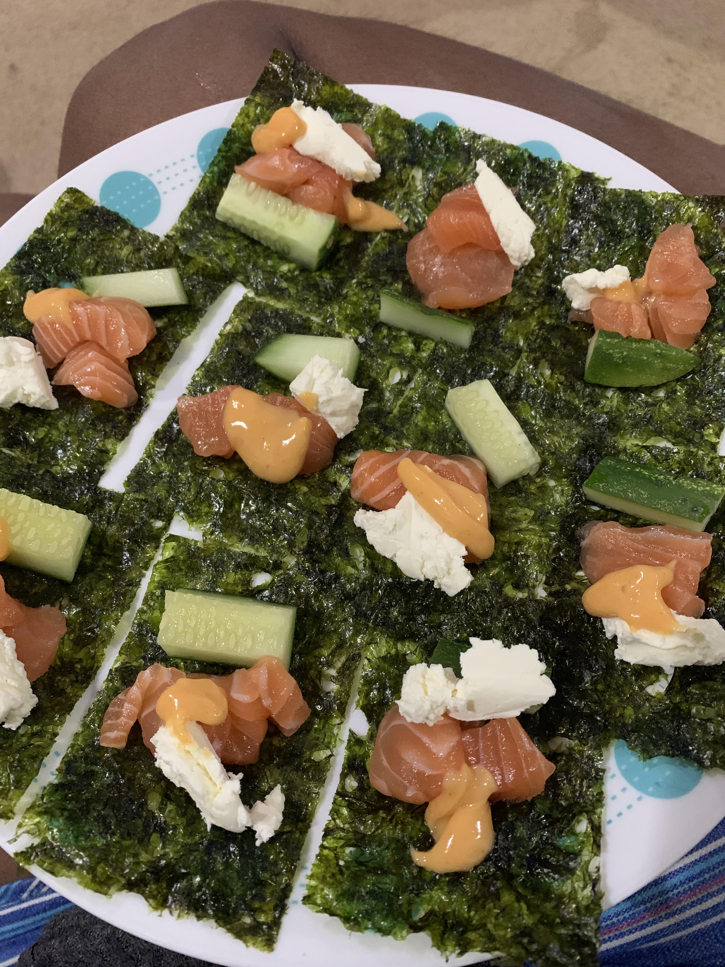 Quick sushi rolls, yum! r/ketorecipes