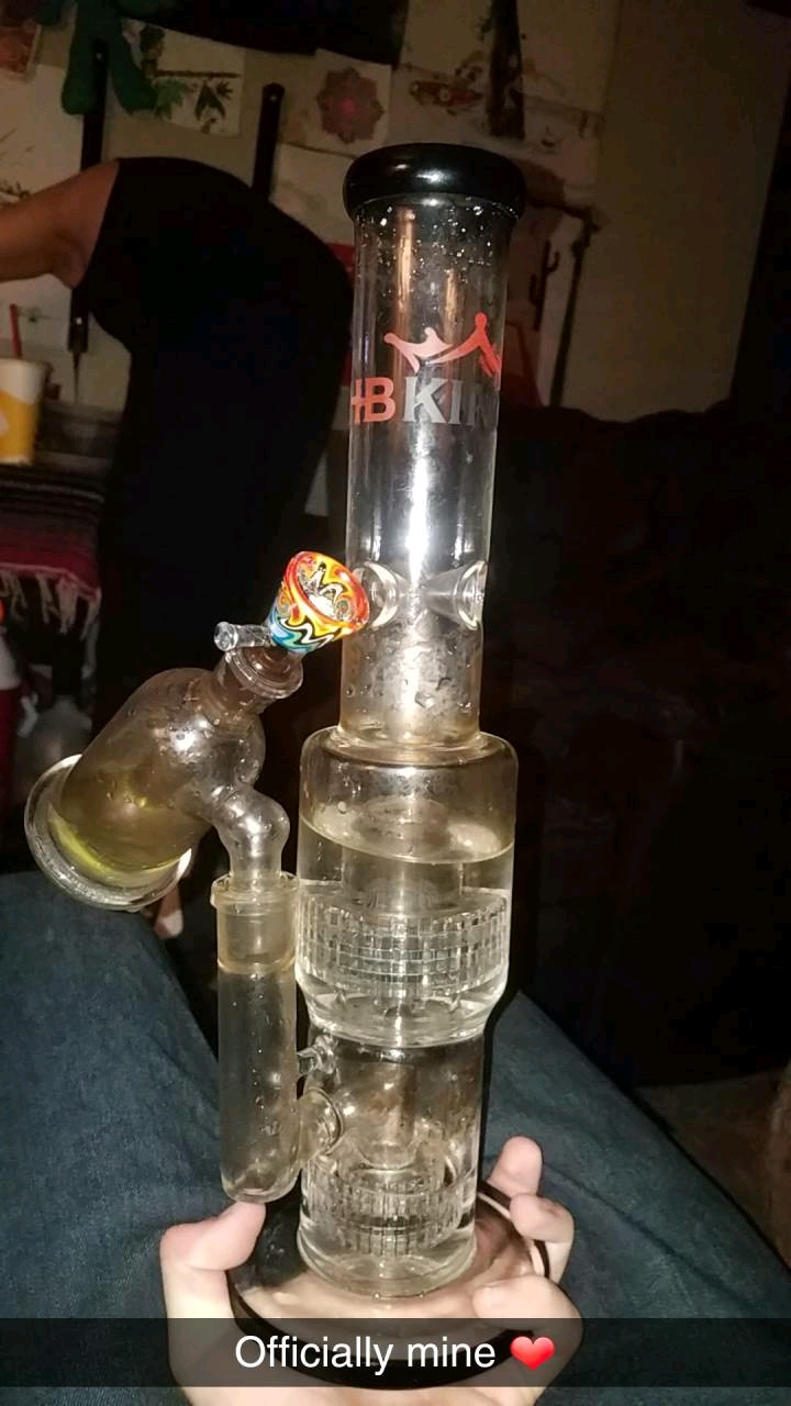 I know, it's dirty. But it's finally mine. r/Bongs