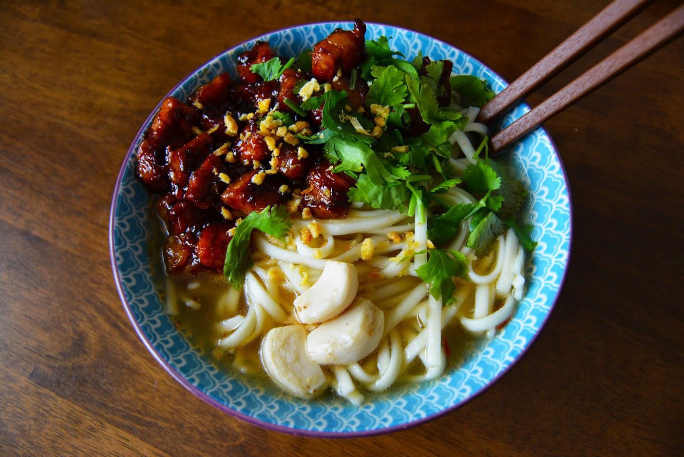 Sticky Pork Noodle Soup r/recipes