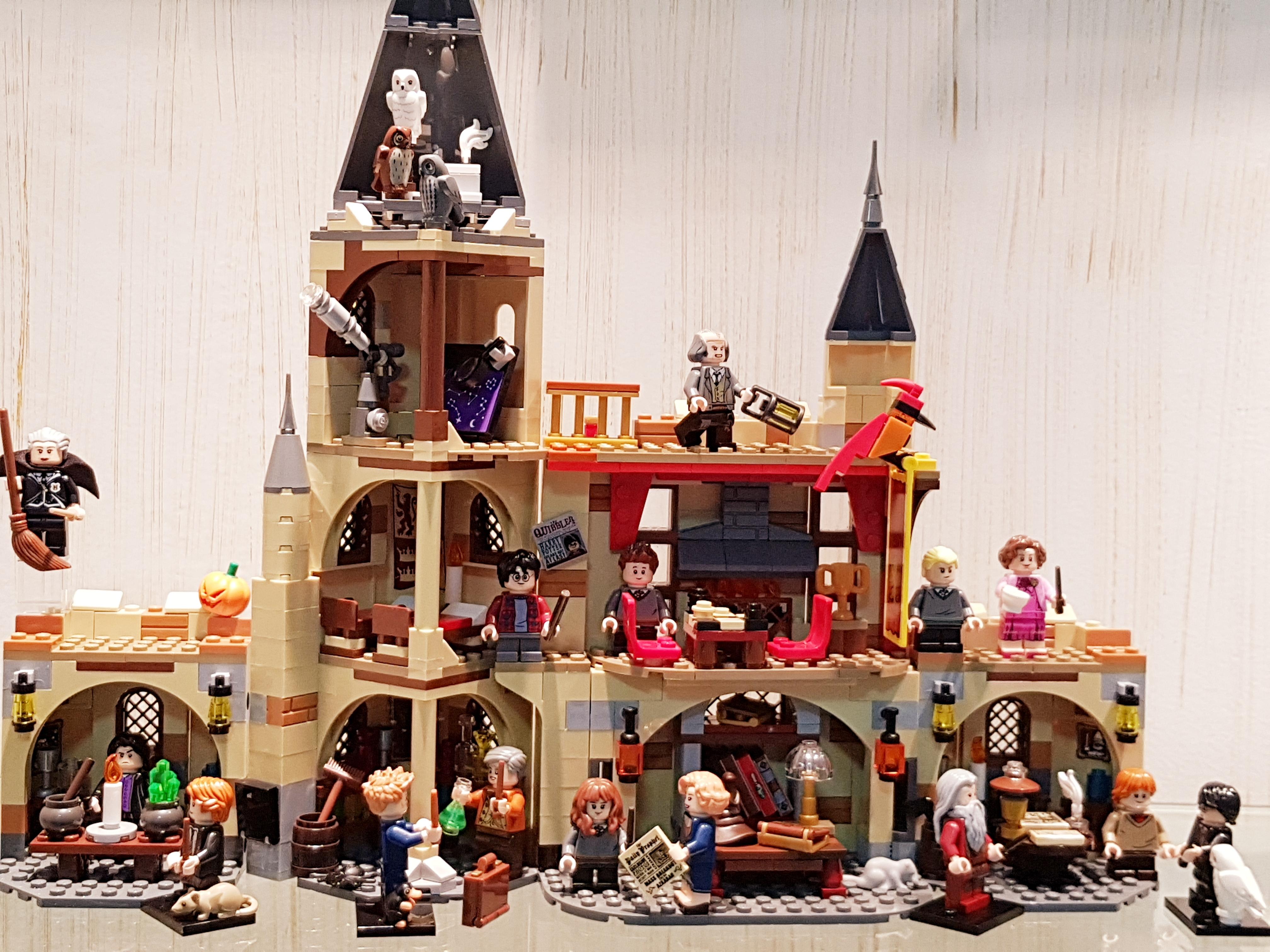 Pin by pin the world on COOL LEGO ideas Lego hogwarts, Lego harry potter, Harry potter merch