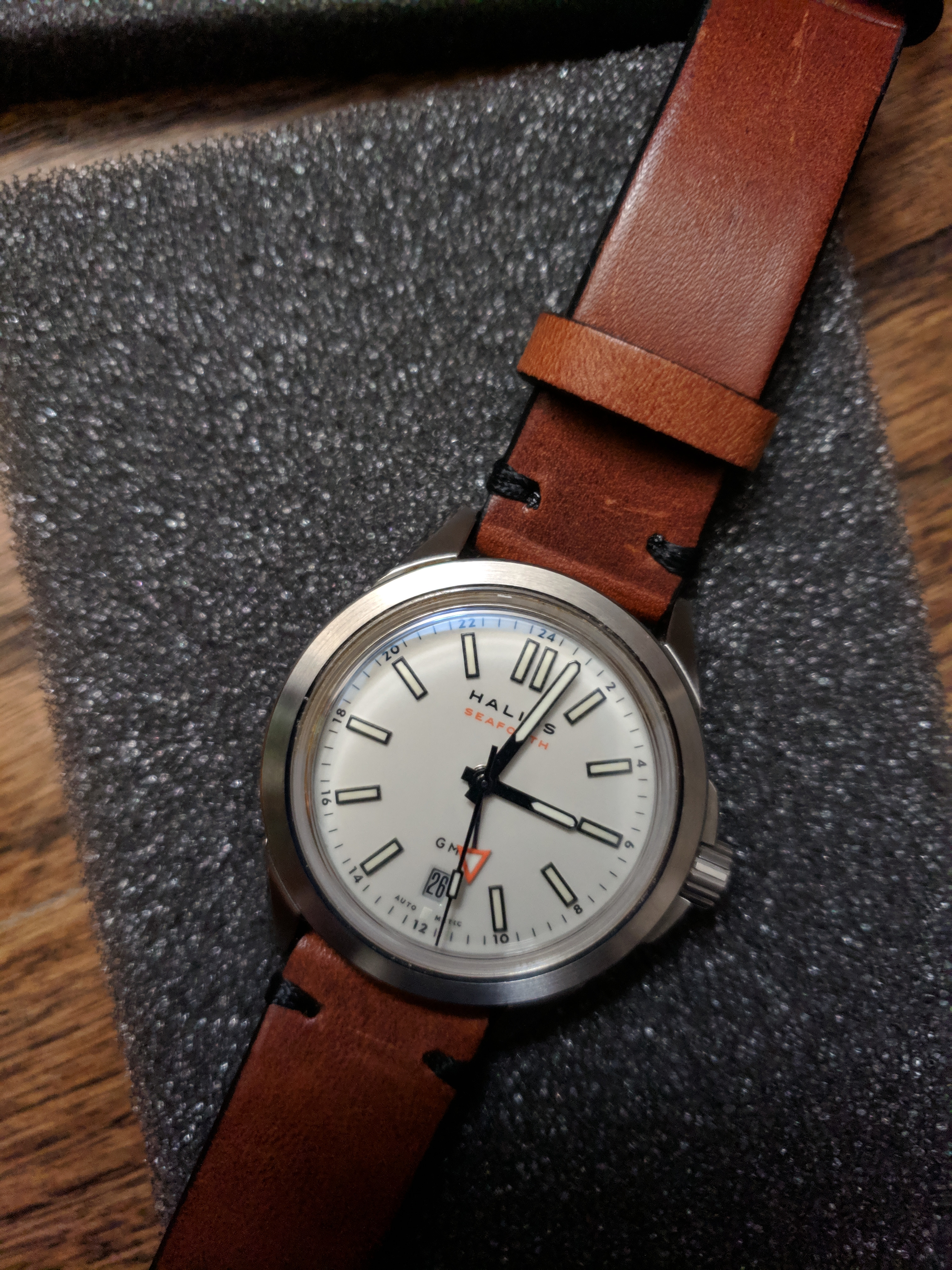 [WTS/WTT] Halios Seaforth GMT Nimbus Grey JUST SERVICED r/Watchexchange