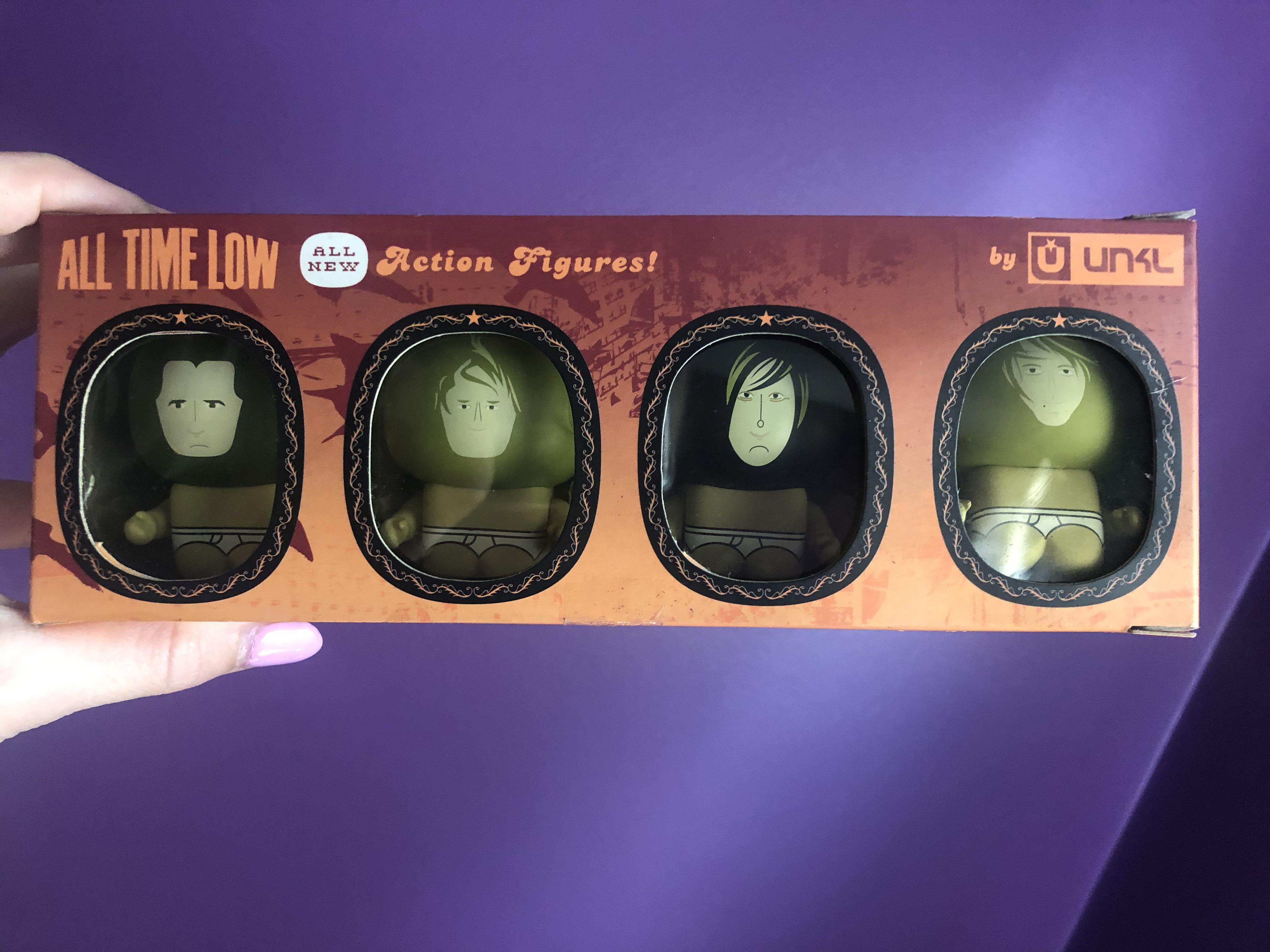 Does anyone remember that “Kidnapped” MTV clip from right before Nothing Personal came out