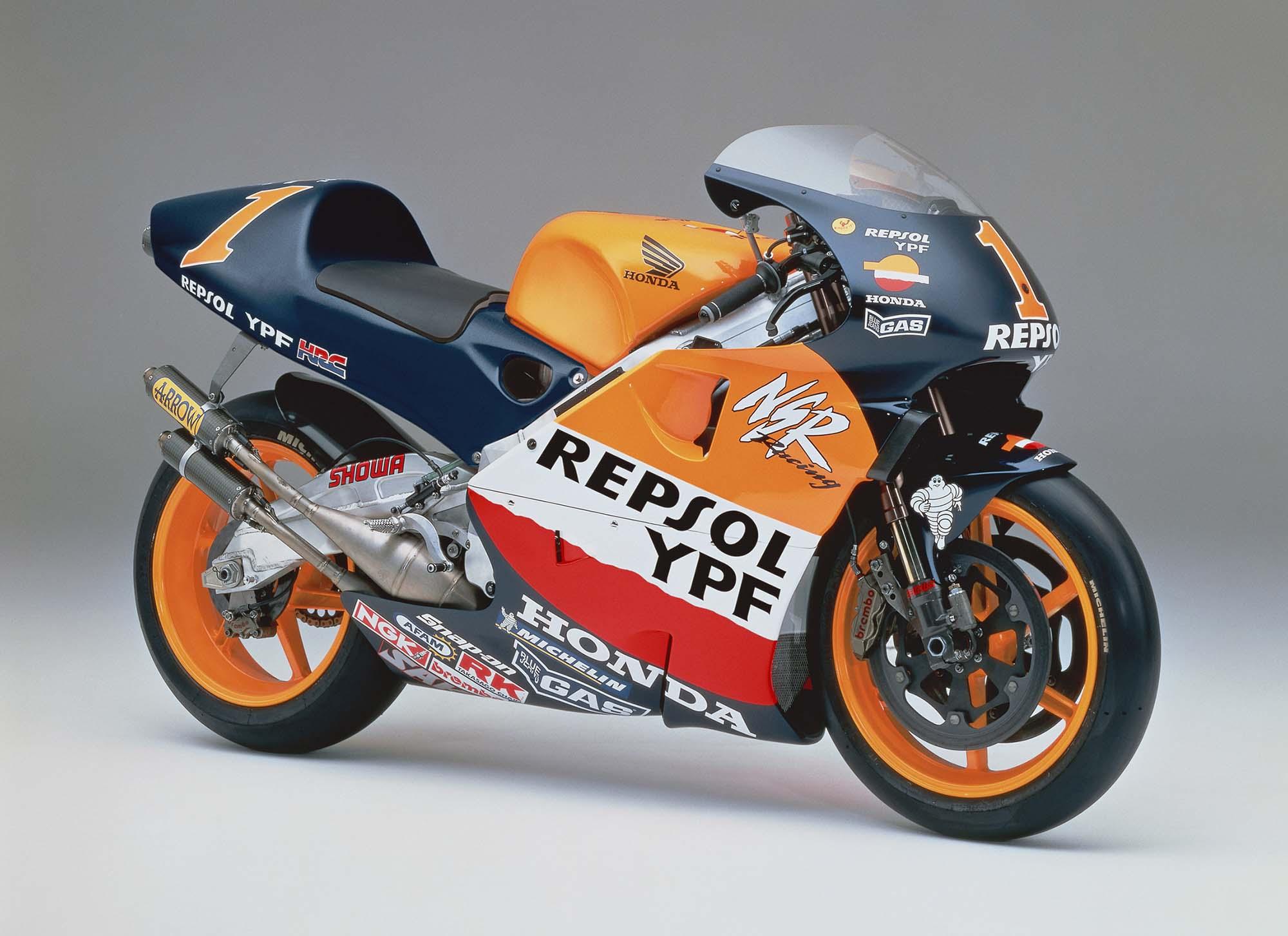 The beast! Honda NSR500, 2 stroke 500CC 200CV! that's 400hp/litre