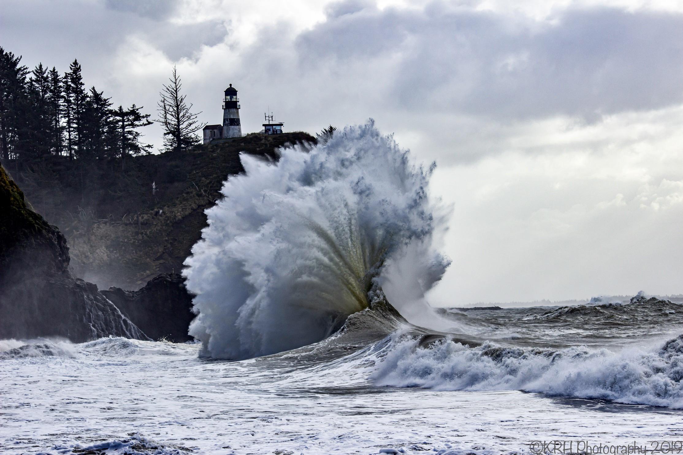 King Tides at Cape Disappointment State Park. r/ruralporn