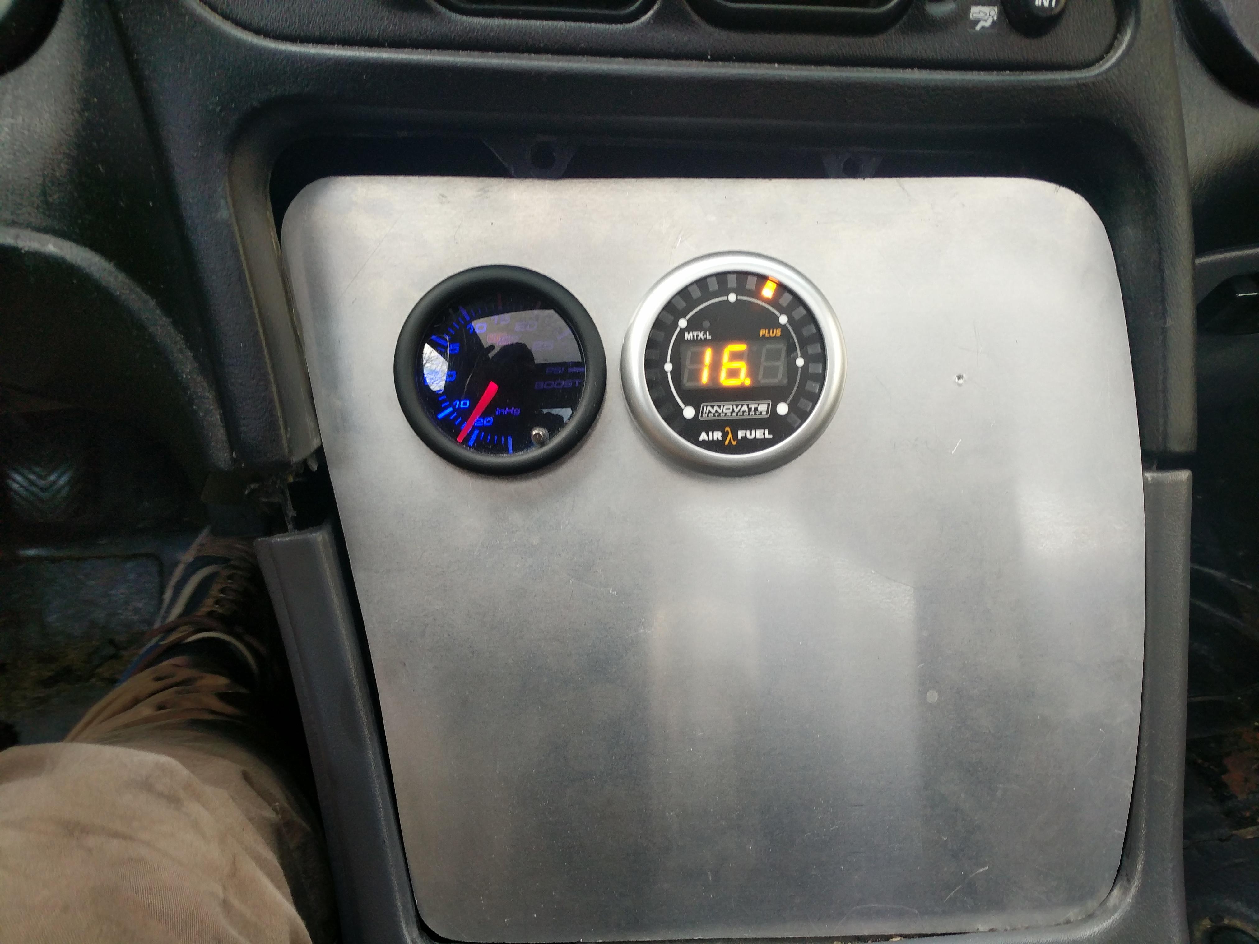 Boost and wideband gauges installed! r/DSM