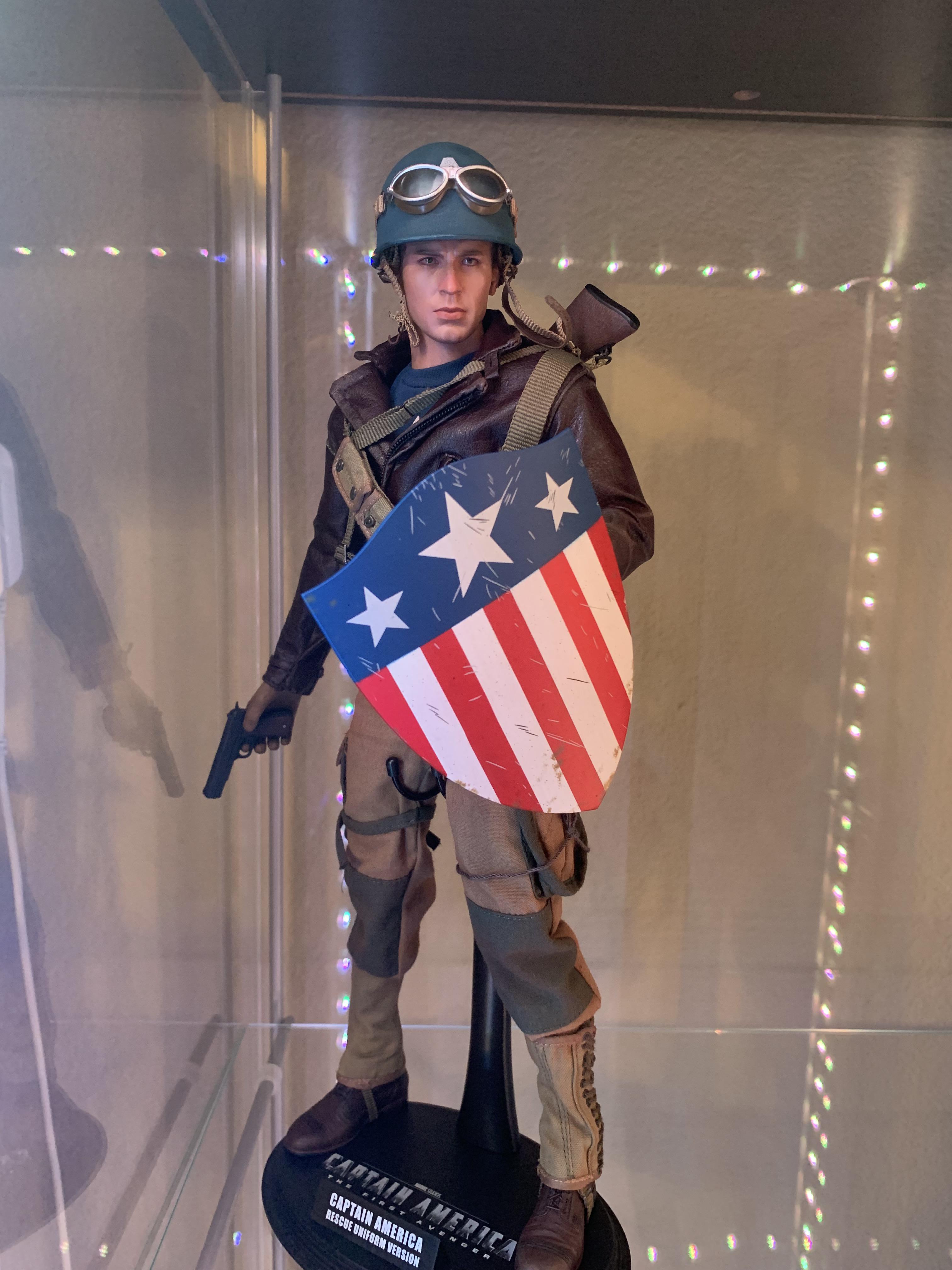 first hot toy! r/hottoys