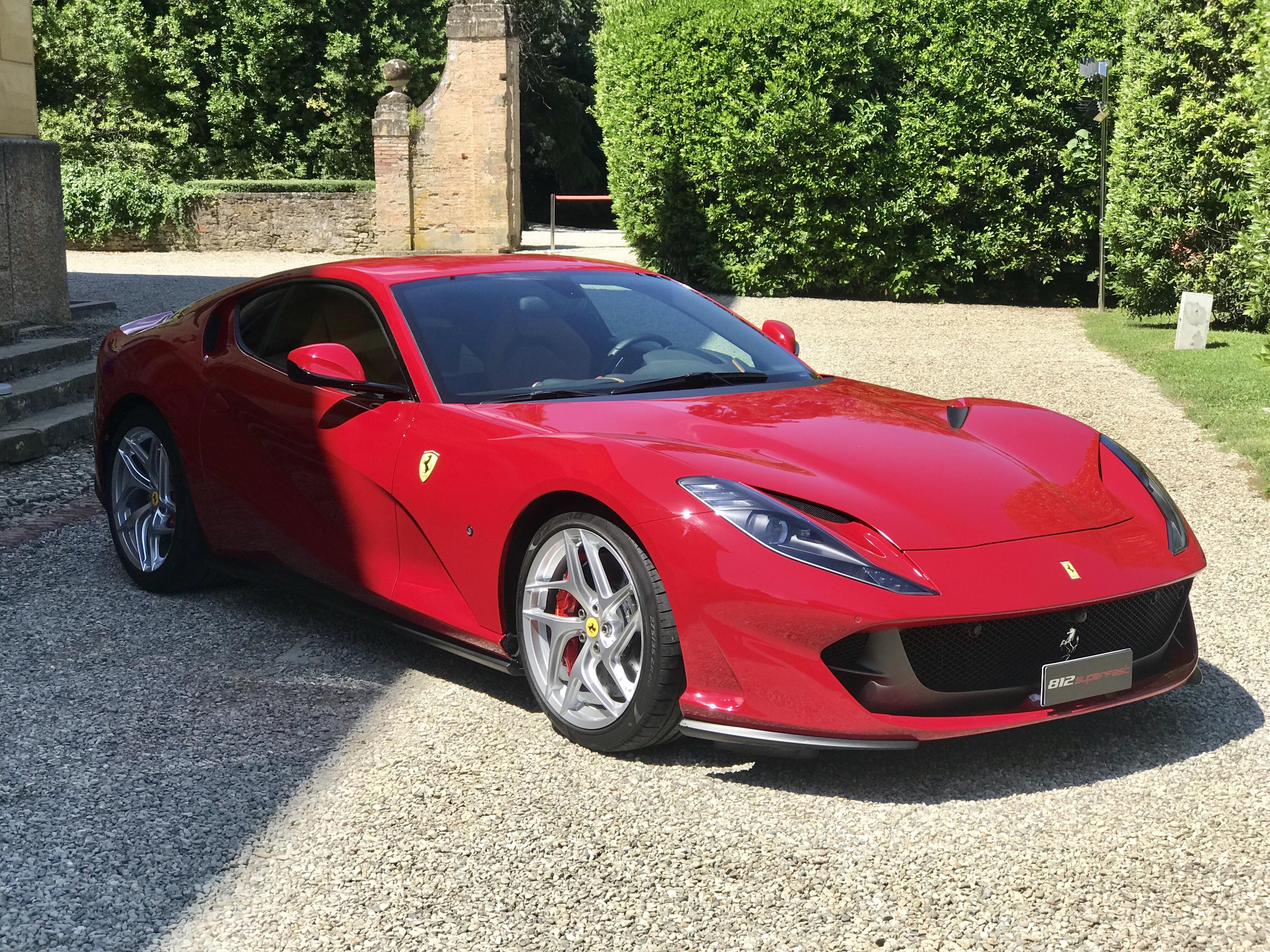 Ferrari 812 Superfast carporn