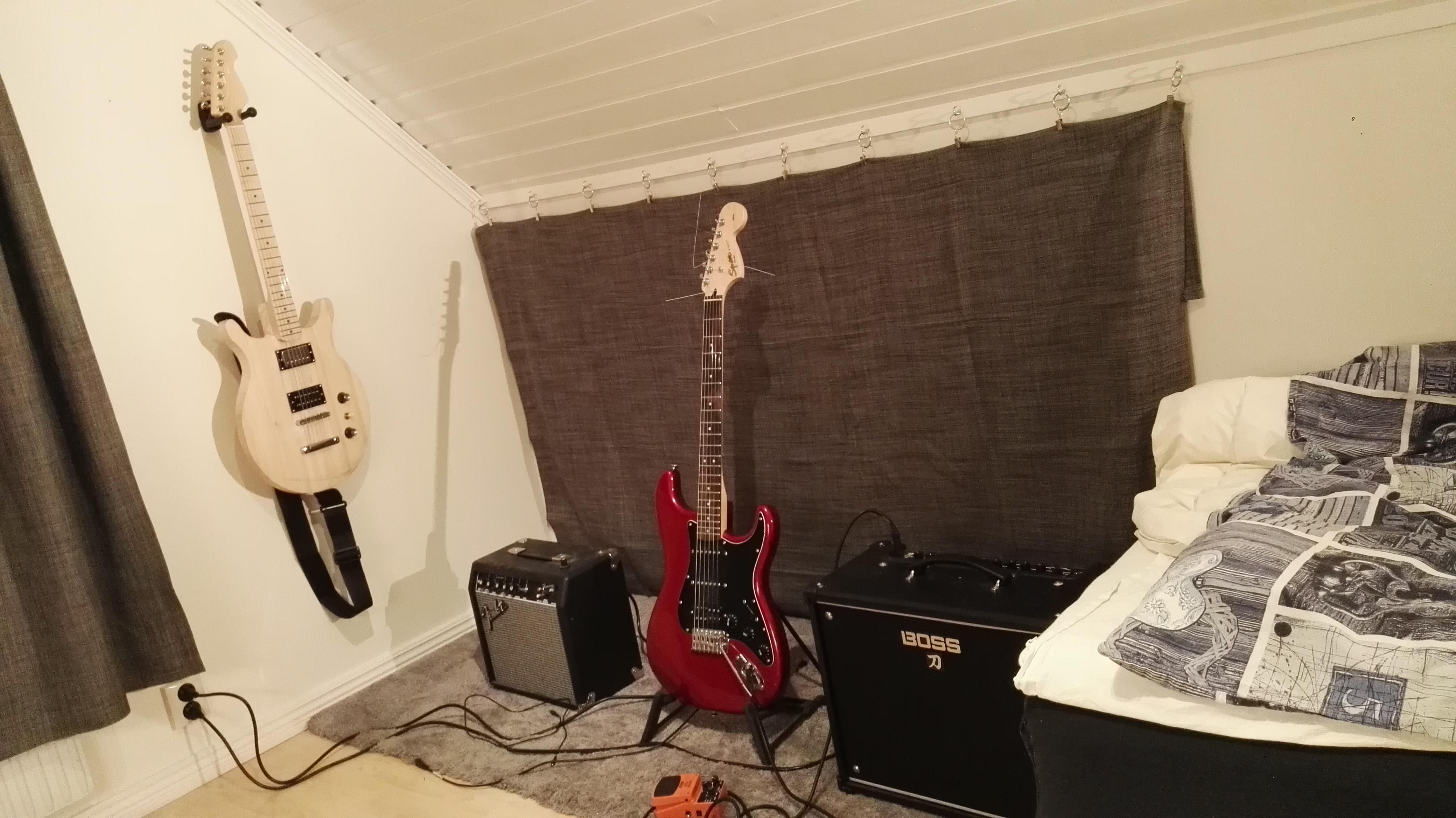 My humble bedroom setup [GEAR] r/guitars