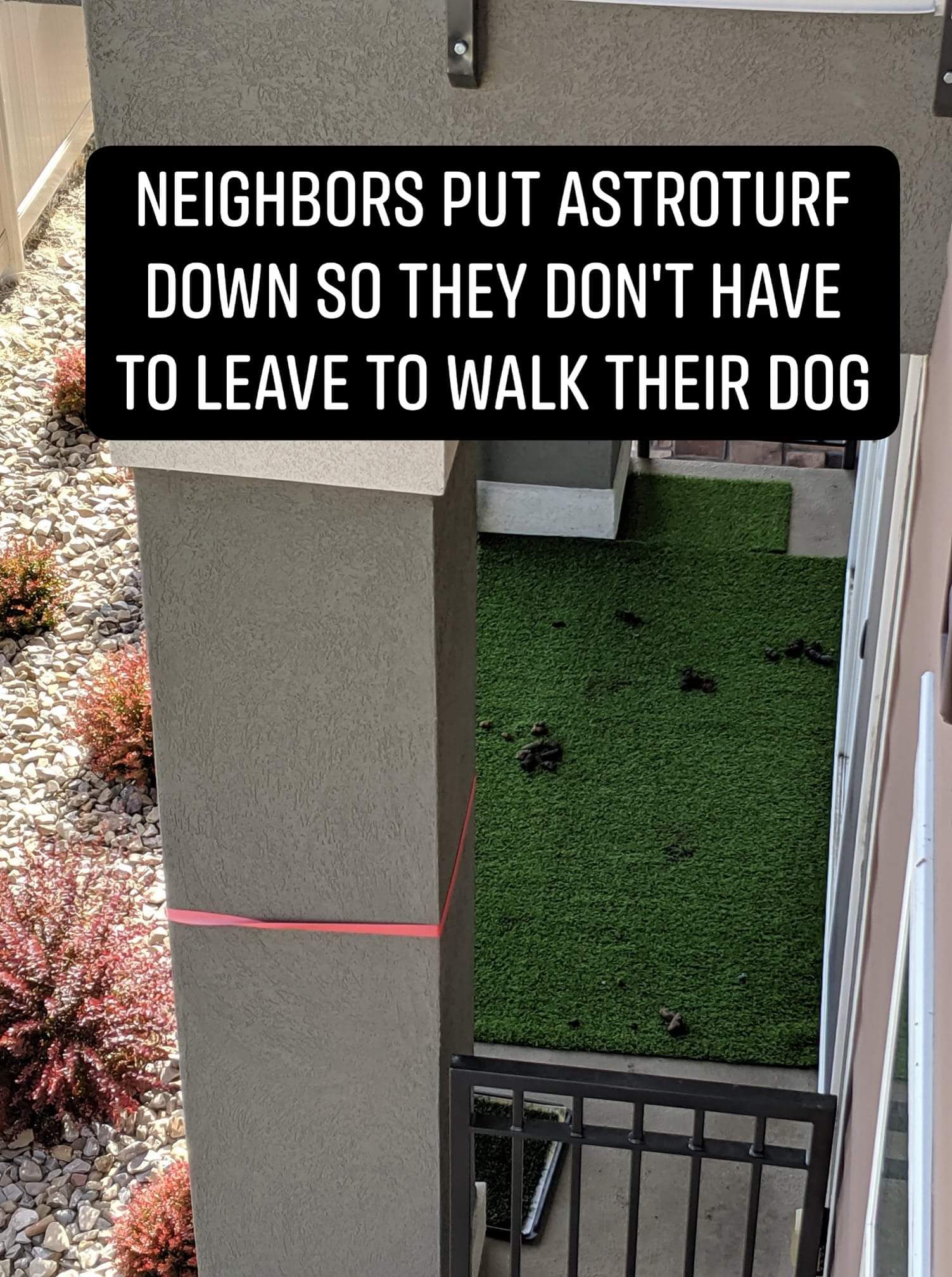 Asstroturds up in this classy joint r/trashy