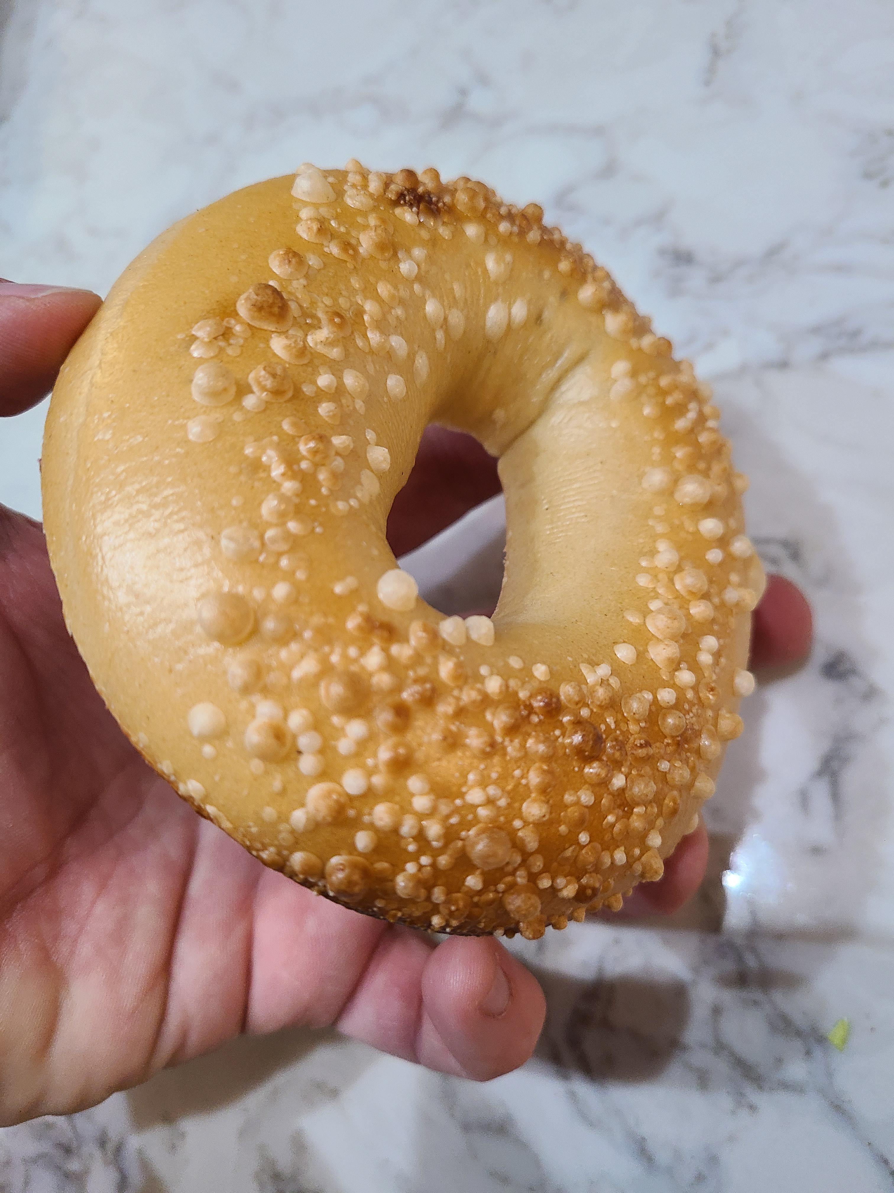 Holy bagel blisters, Batman! Breadit