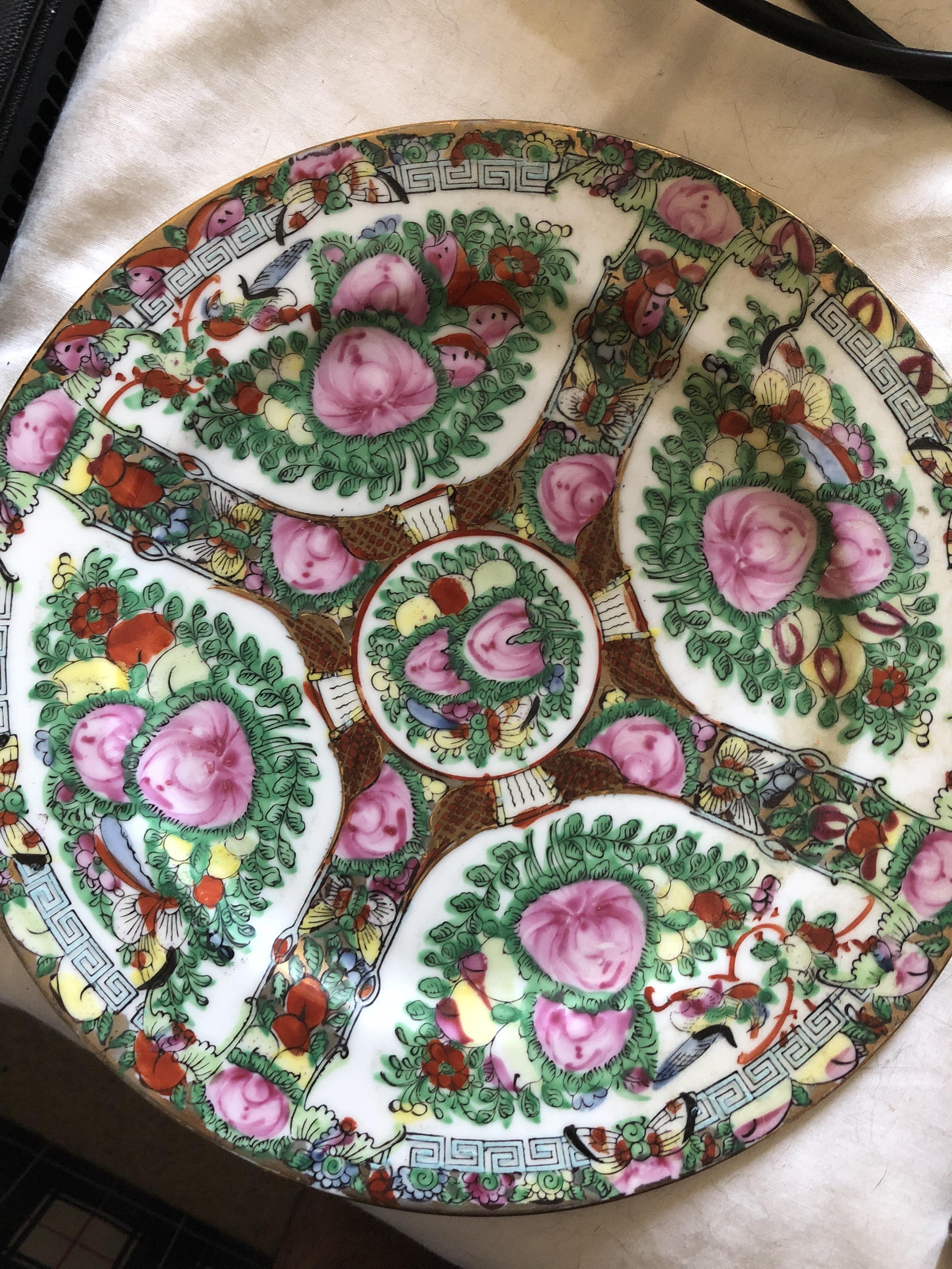 Found this plate in a charity shop not so long ago, could someone tell