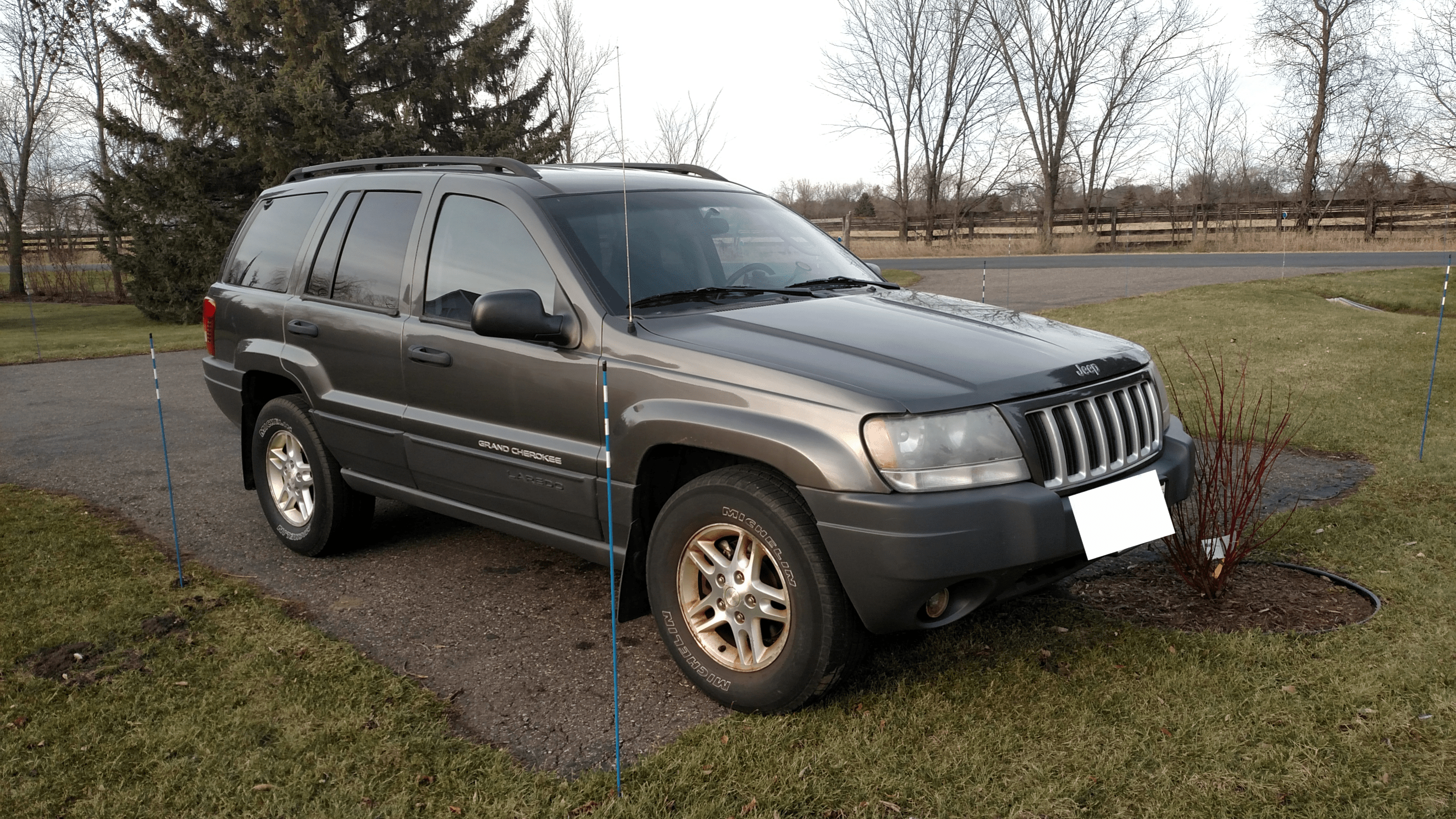 Destroy my 04 Cherokee RoastMyCar