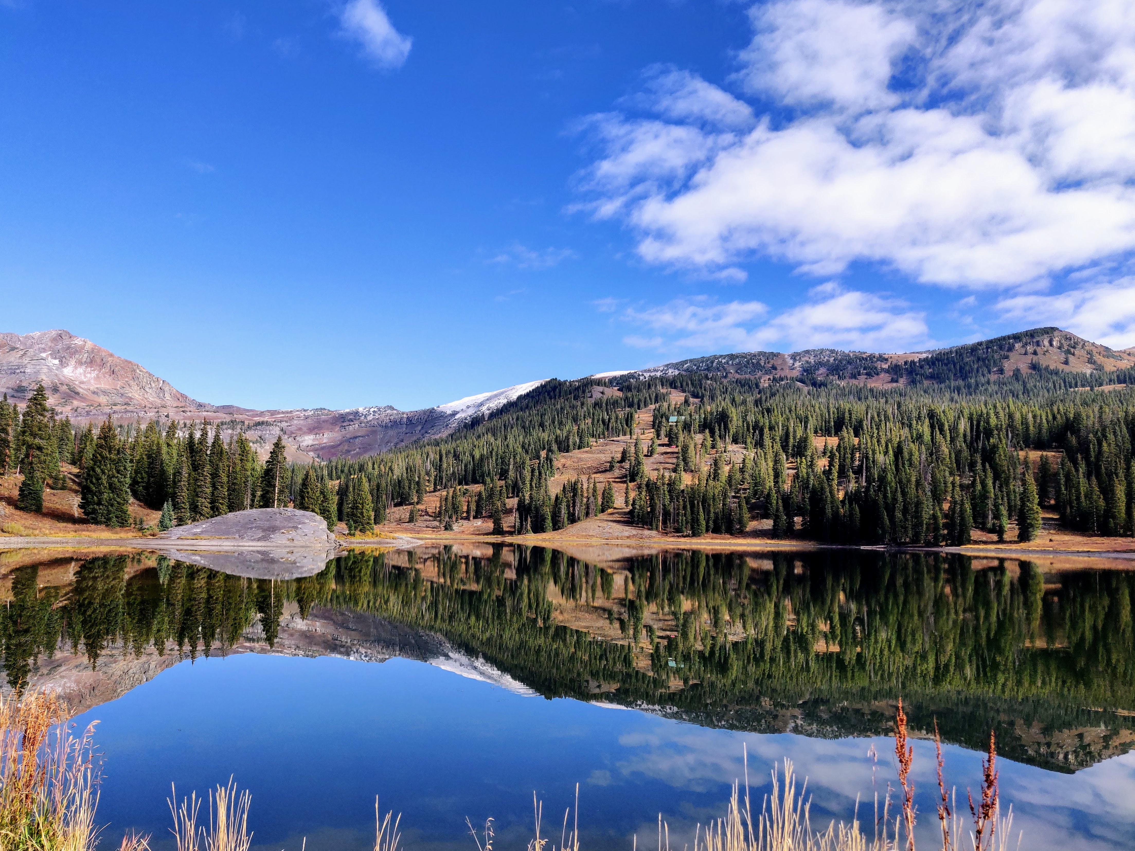Lake Irwin, Colorado [OC] [4413x3310] EarthPorn