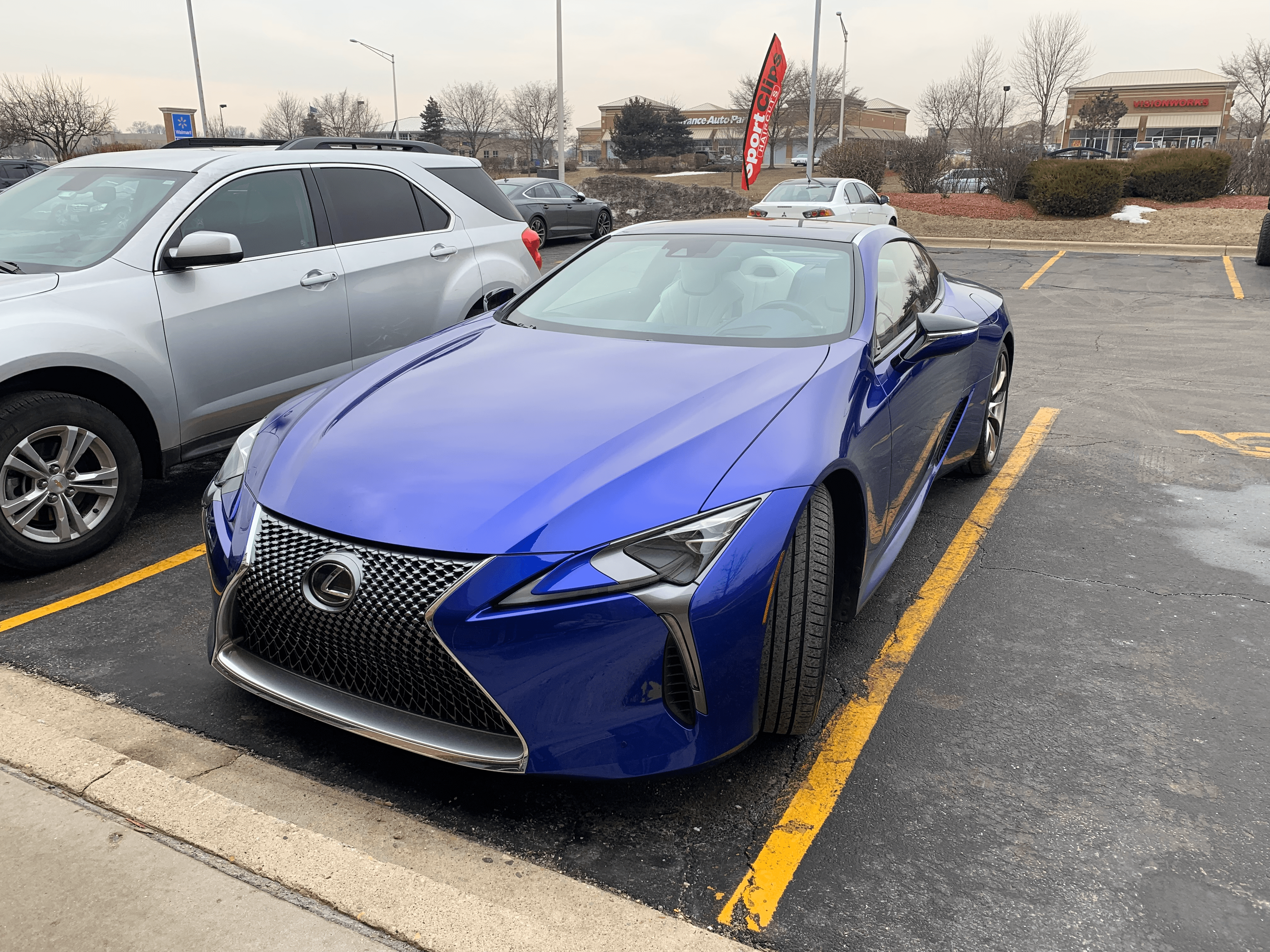 Spotted This Structural Blue LC500 Around Town r/Lexus