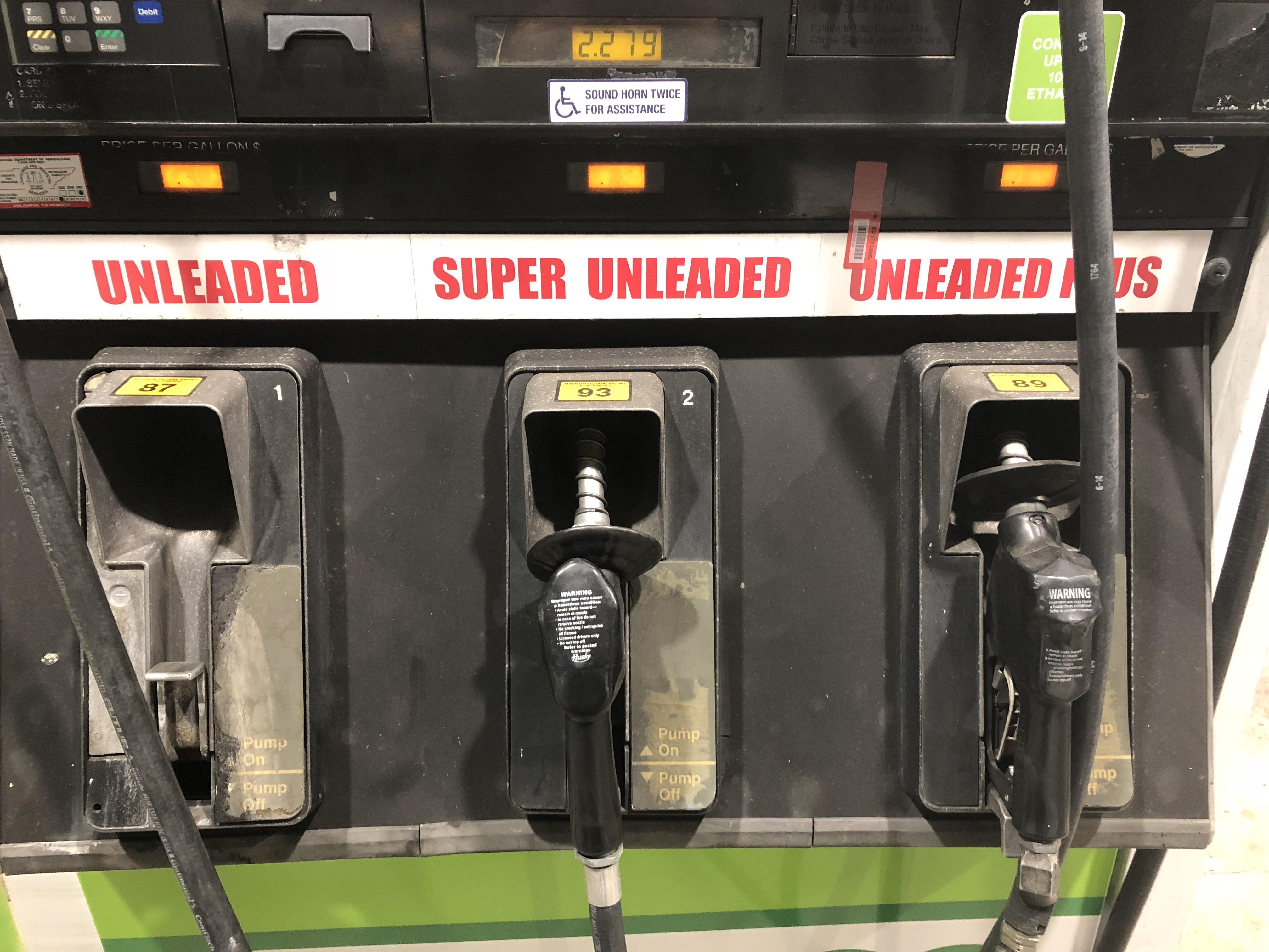 How this gas station puts super unleaded in the middle instead of in