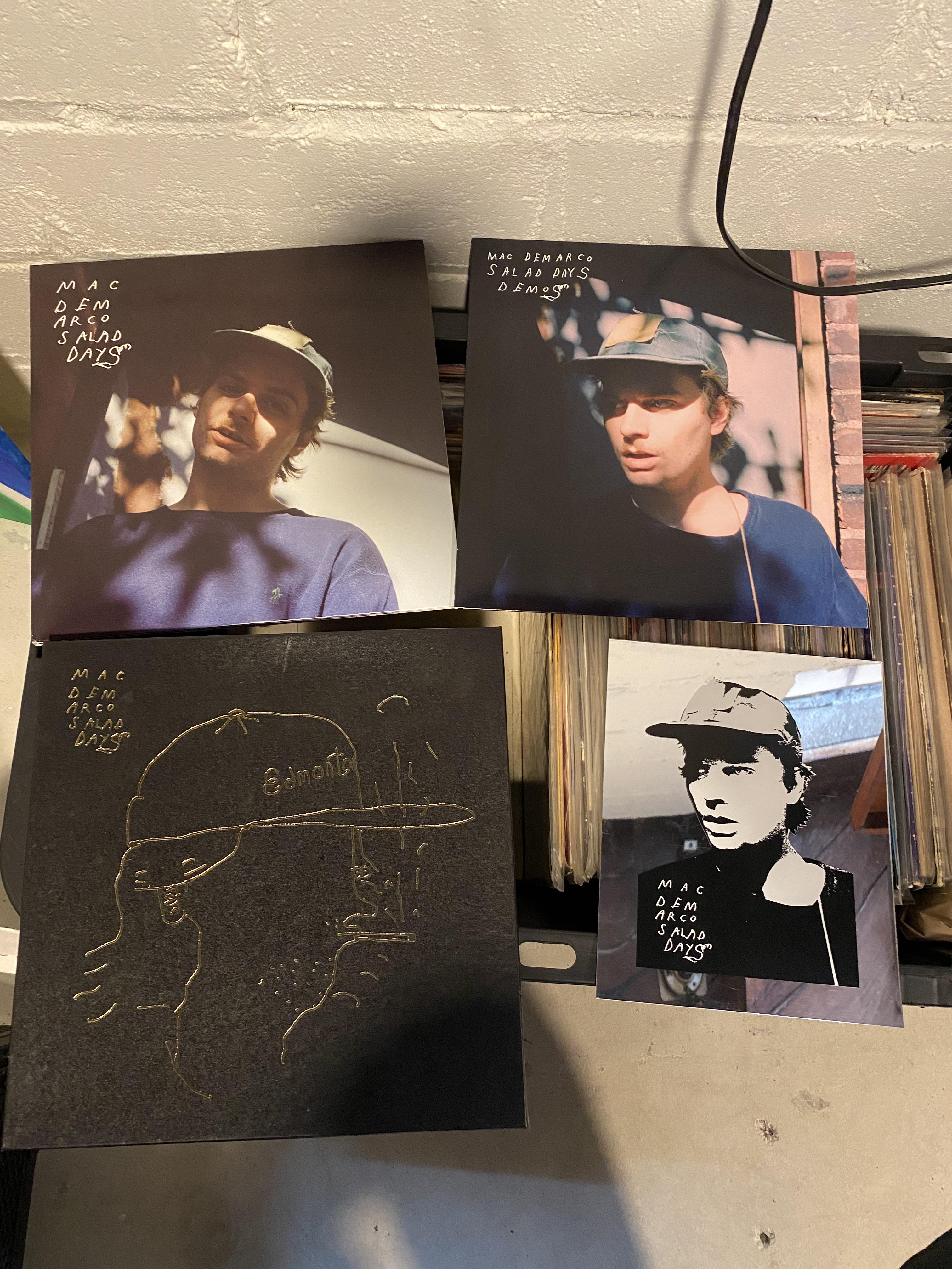 Totally it came with a mirror! macdemarco