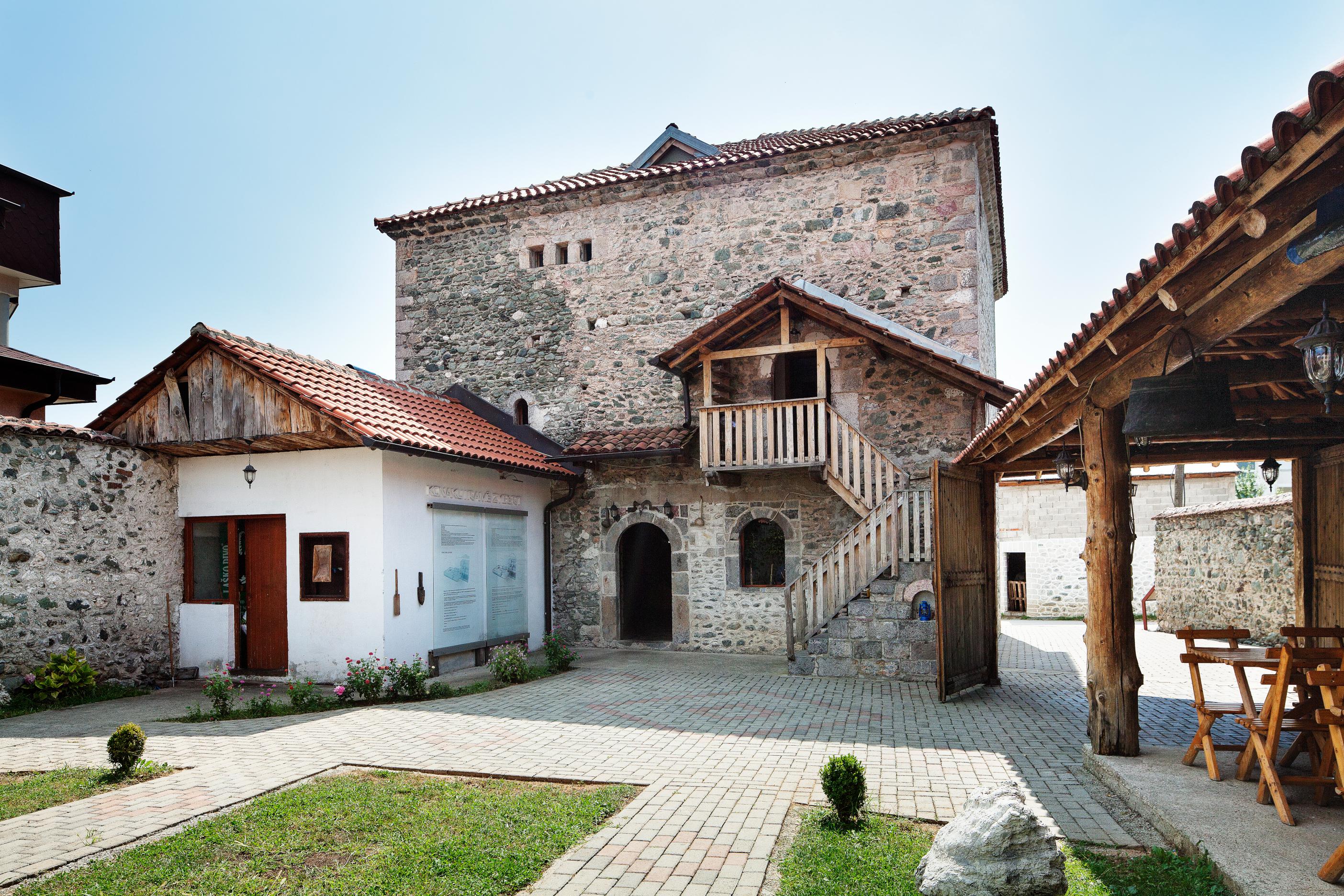 A Traditional Albanian TowerHouse (Kulla) in Junik, Kosovo. r/kosovo
