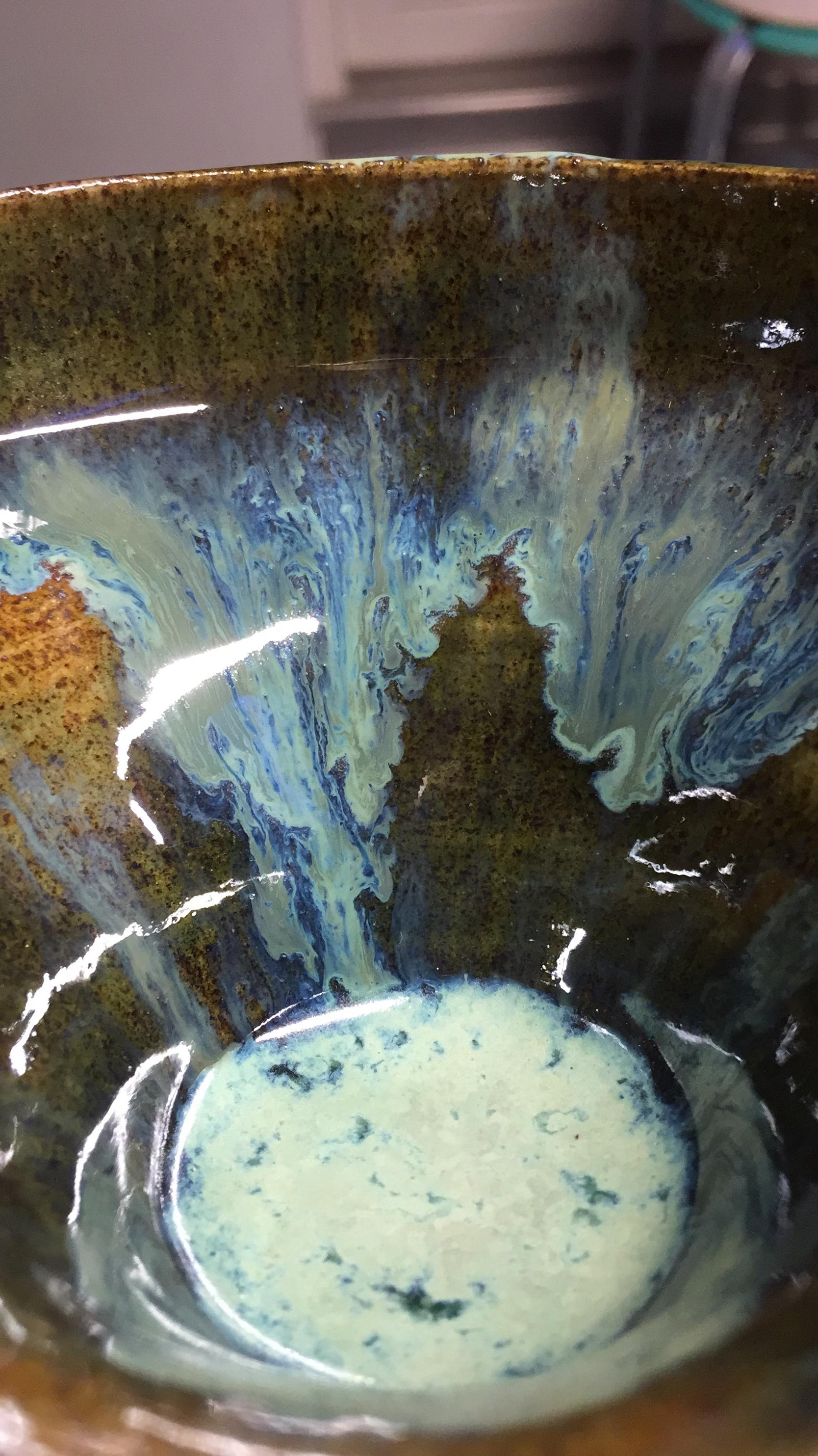 A nice glaze waterfall in my latest firing. r/Pottery