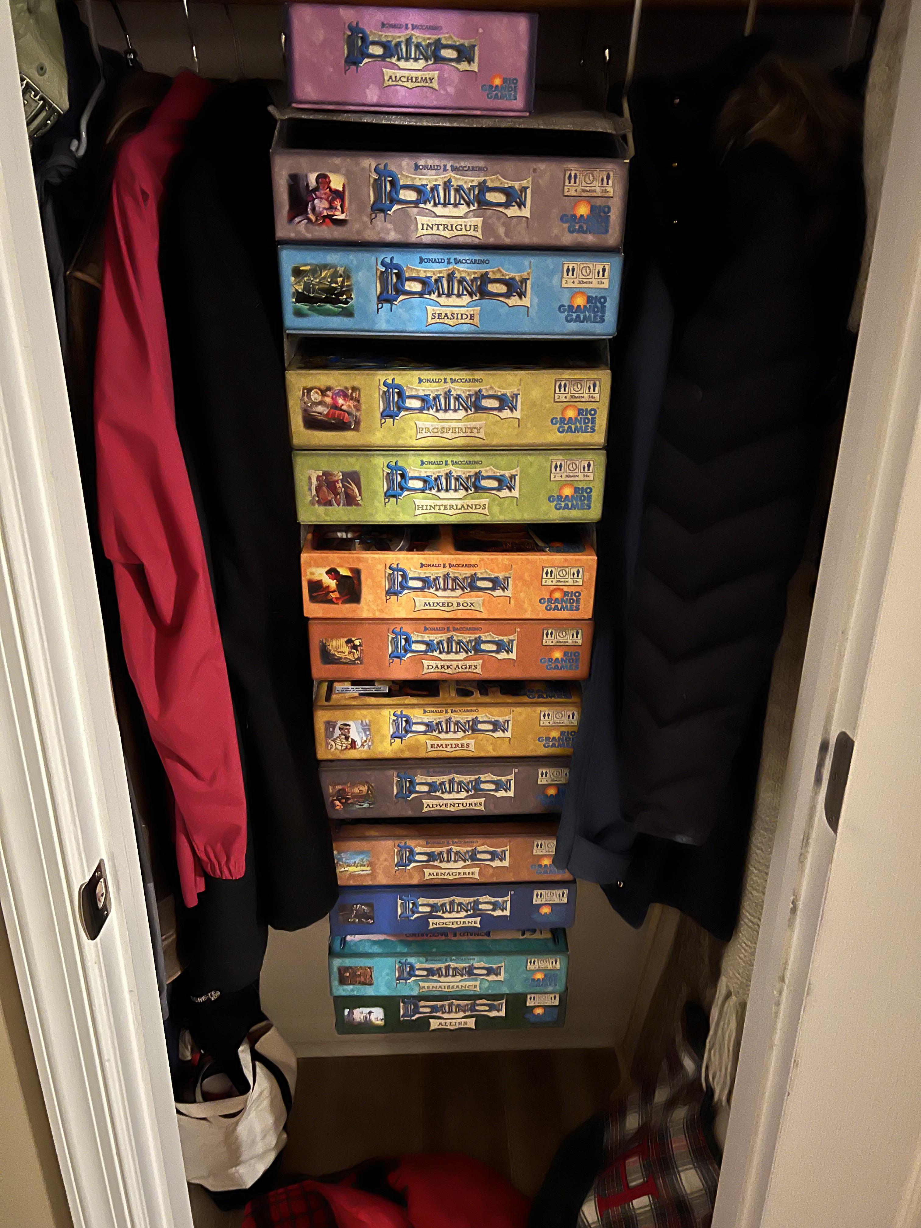 Simple storage solution r/dominion