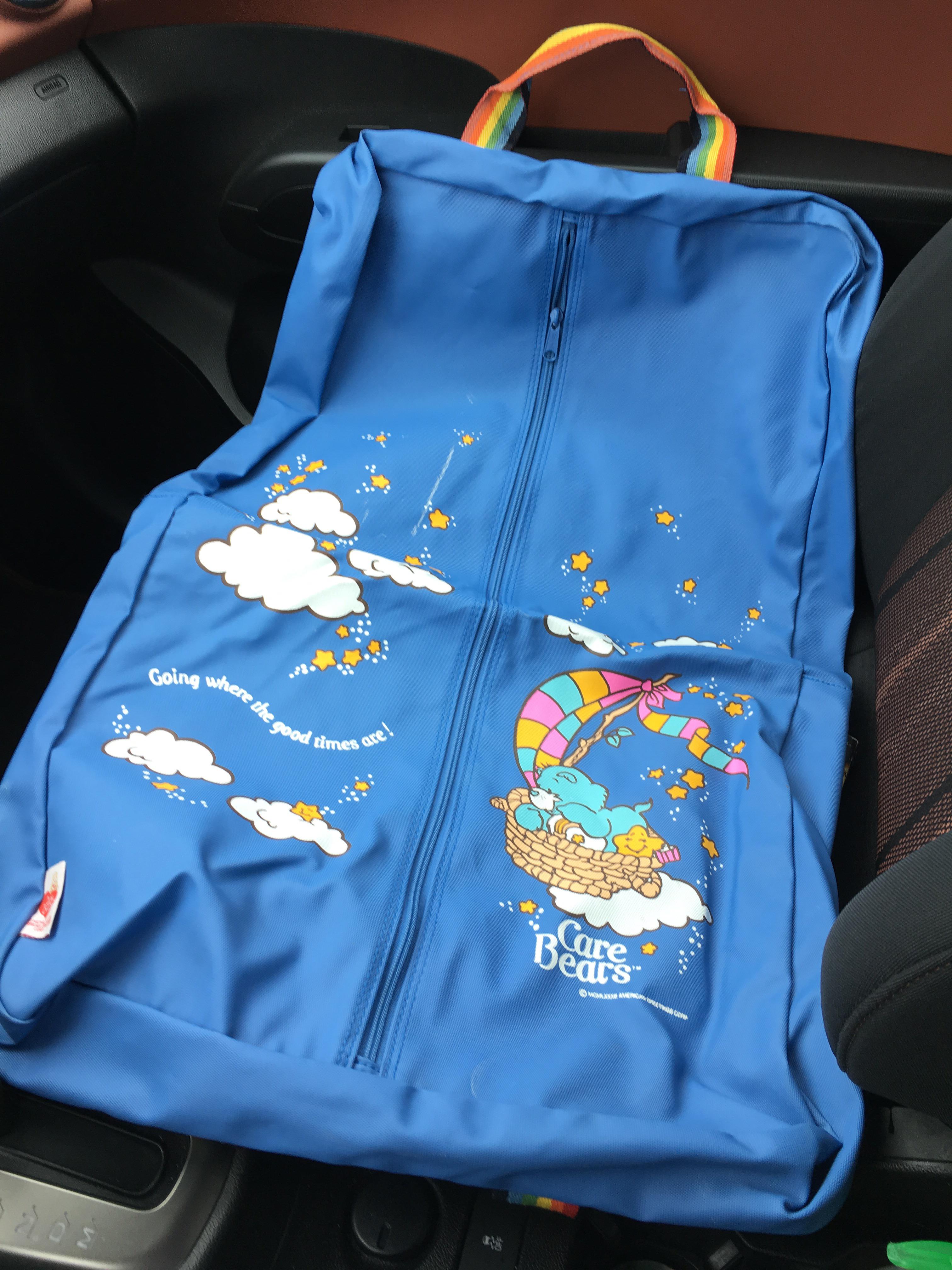 Just got the best garment bag I’ve ever seen for only 2.99! Nostalgia