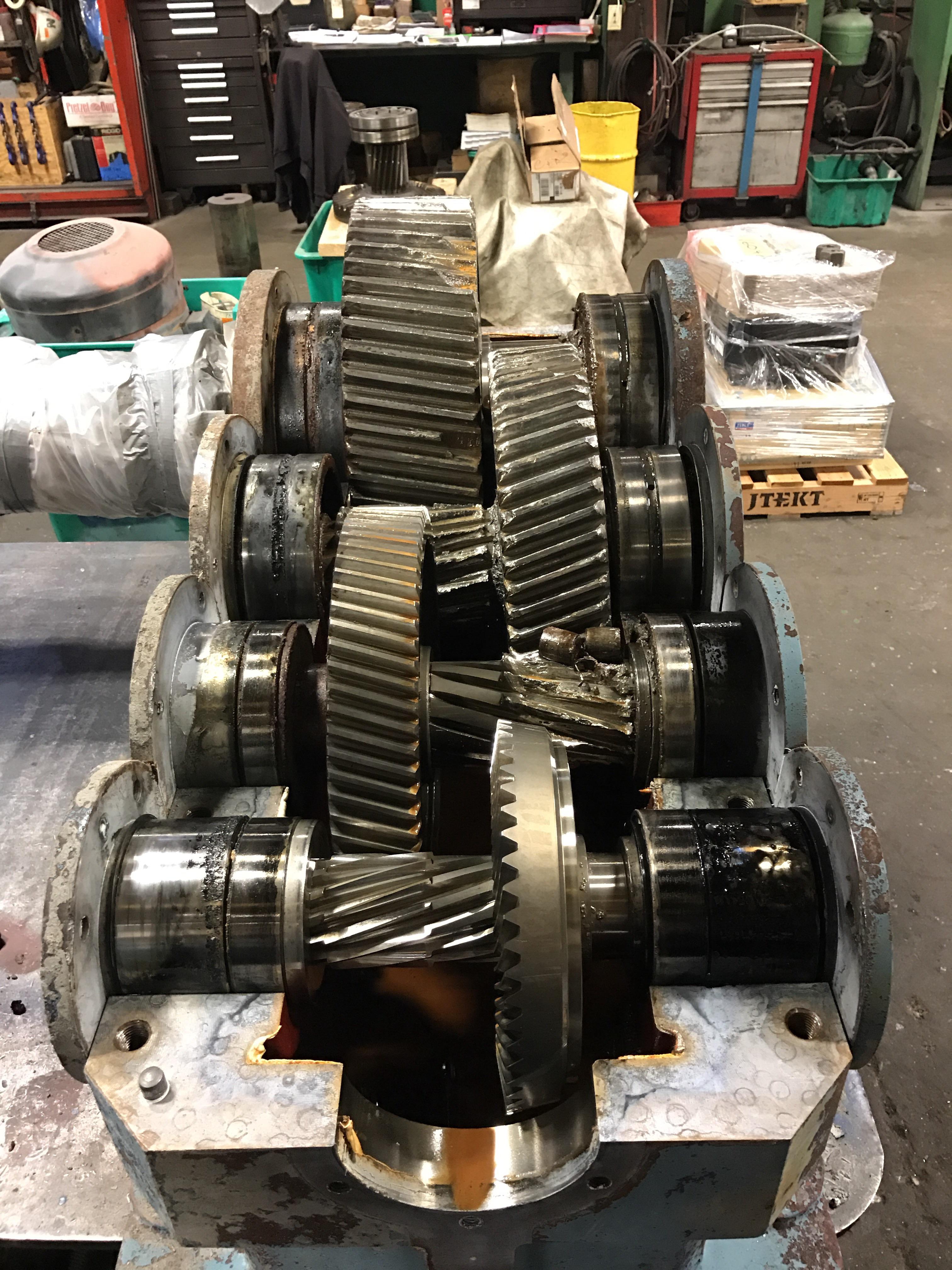 Benzler Gear Reducer [4032x3024] r/MachinePorn