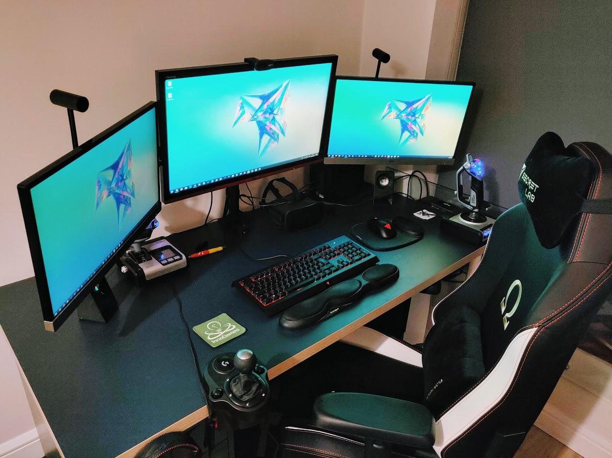 Finally got a monitor mount setup for my gaming + work PC! r/pcmasterrace