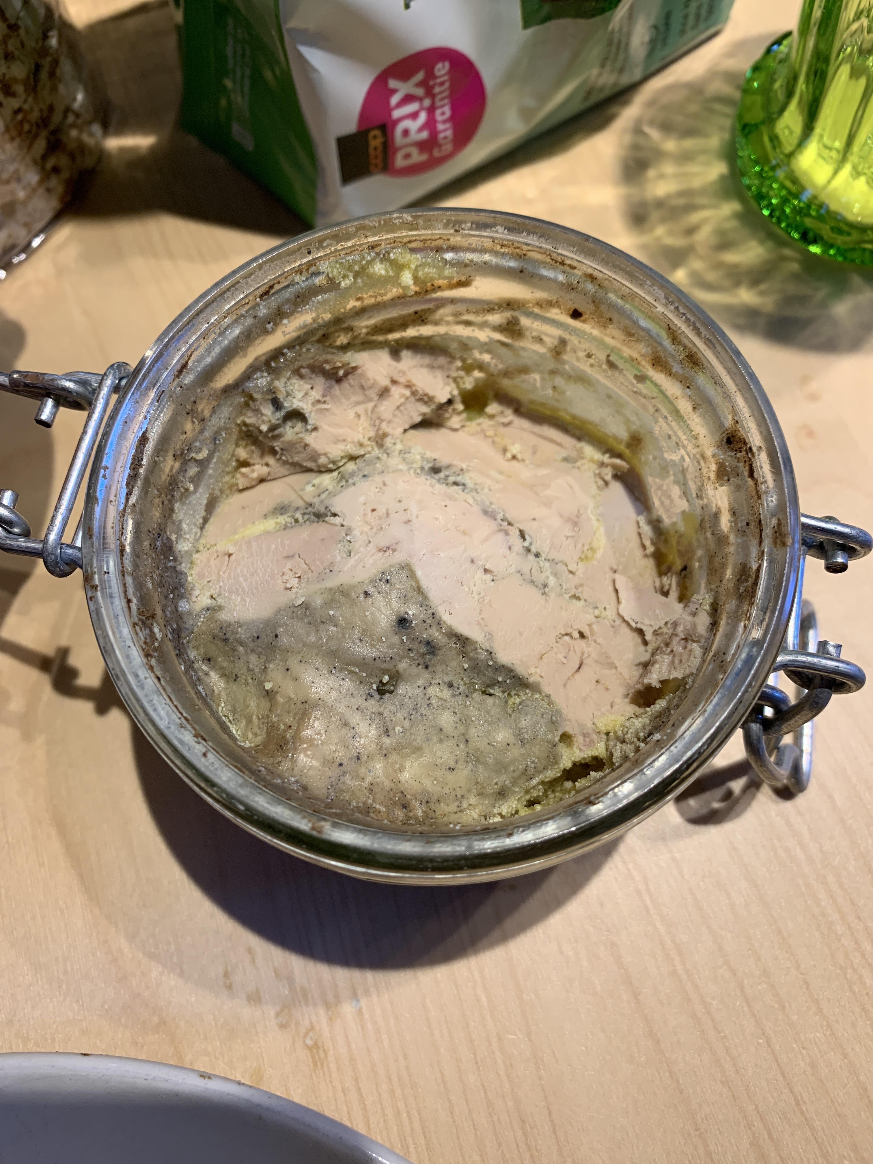 Is this foie gras spoiled? Immediately after opening it smelled a bit