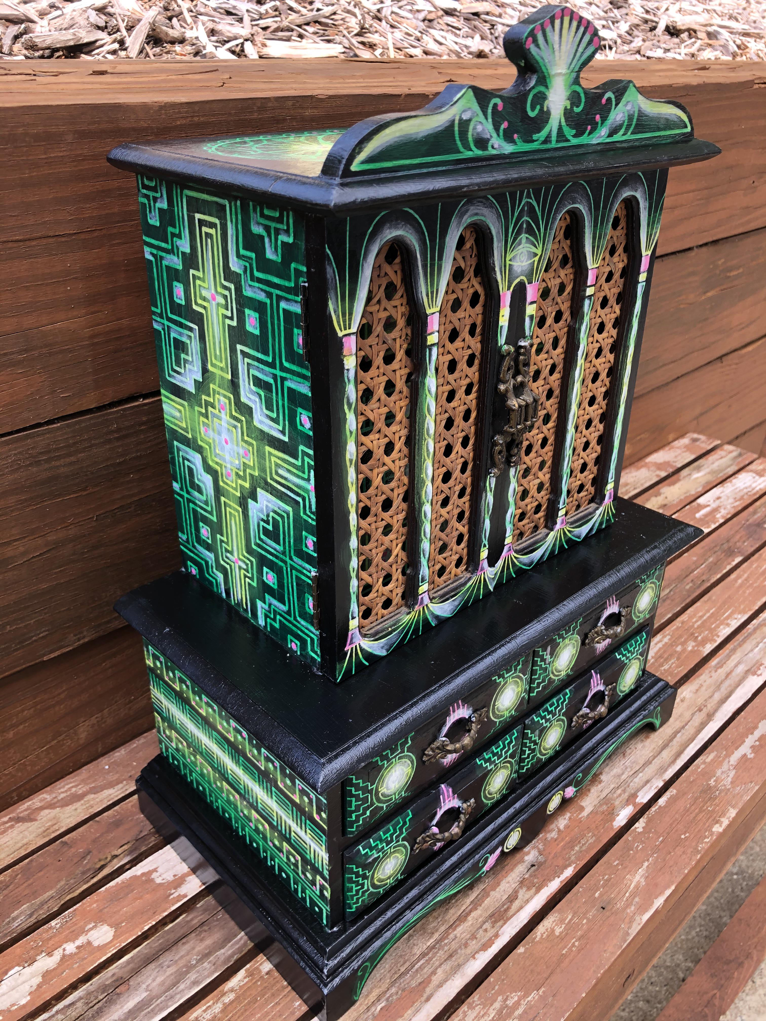 Just finished upcycling this old jewelry box r/crafts