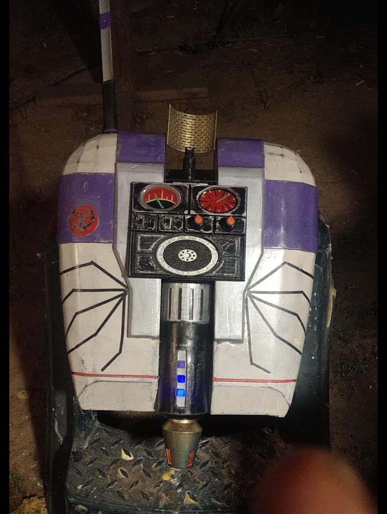Daughter’s JetPack and long range communications gear r/Mandalorian