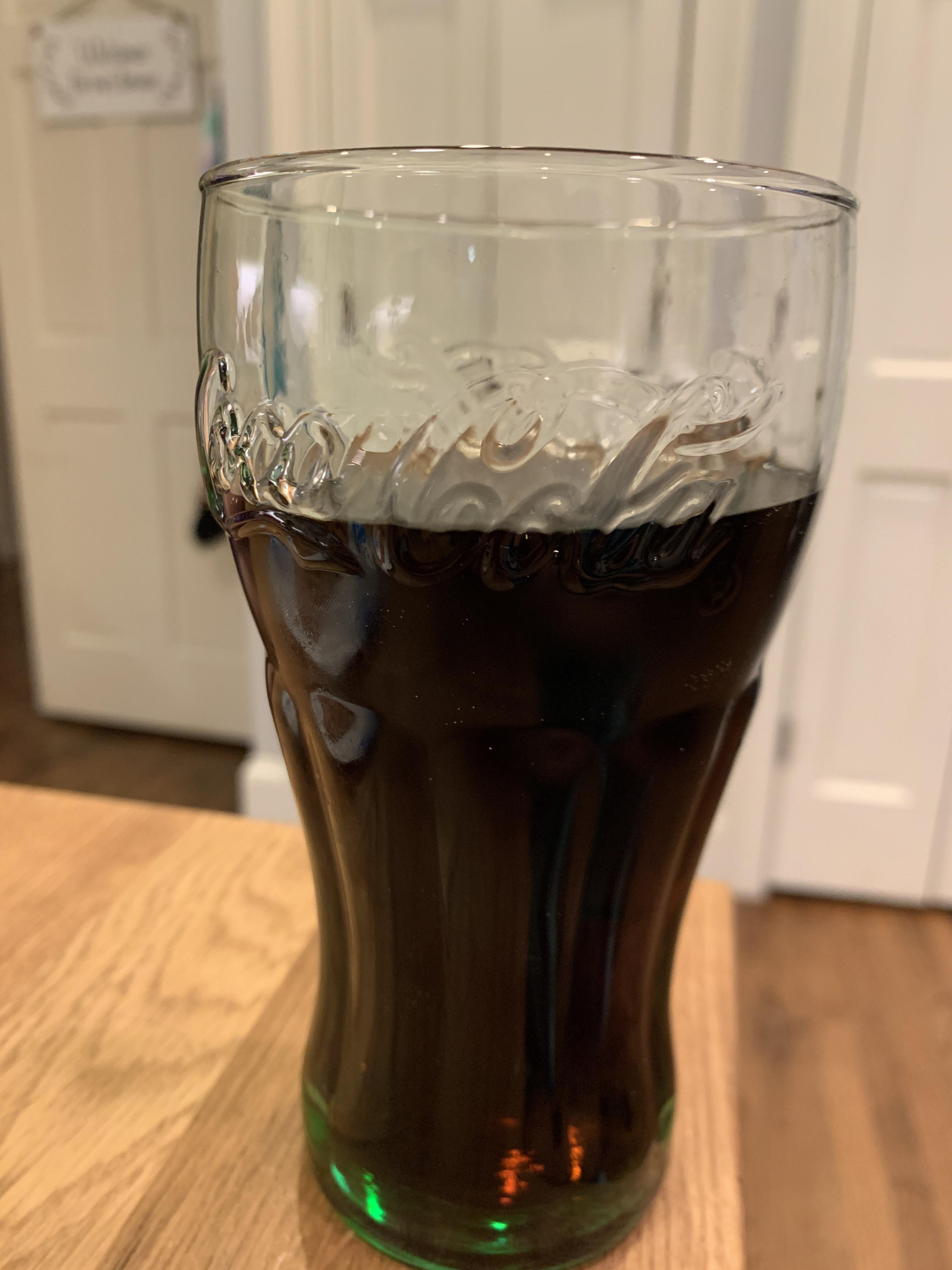 Useing Dr Pepper in a CocaCola cup r/madlads
