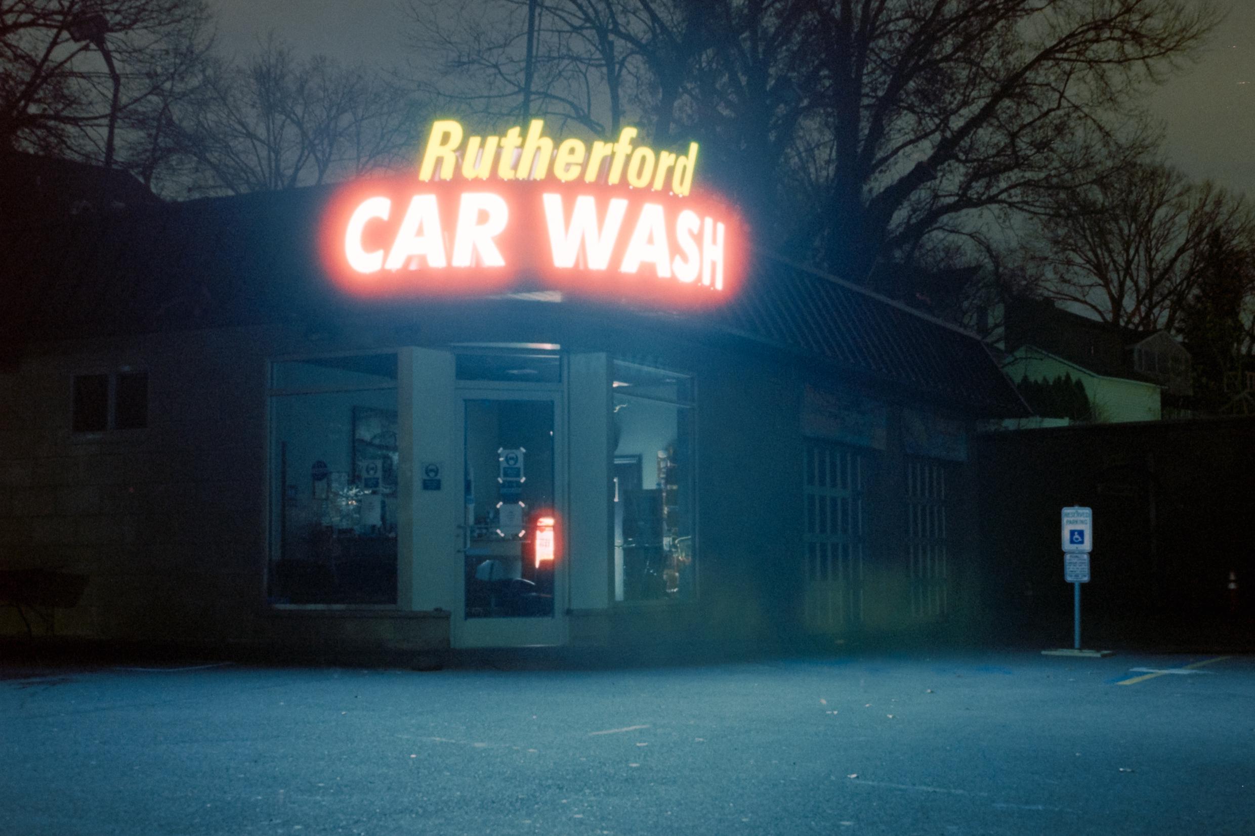 RCW // Nikon F100, 2885mm f3.54.5, 800T r/analog