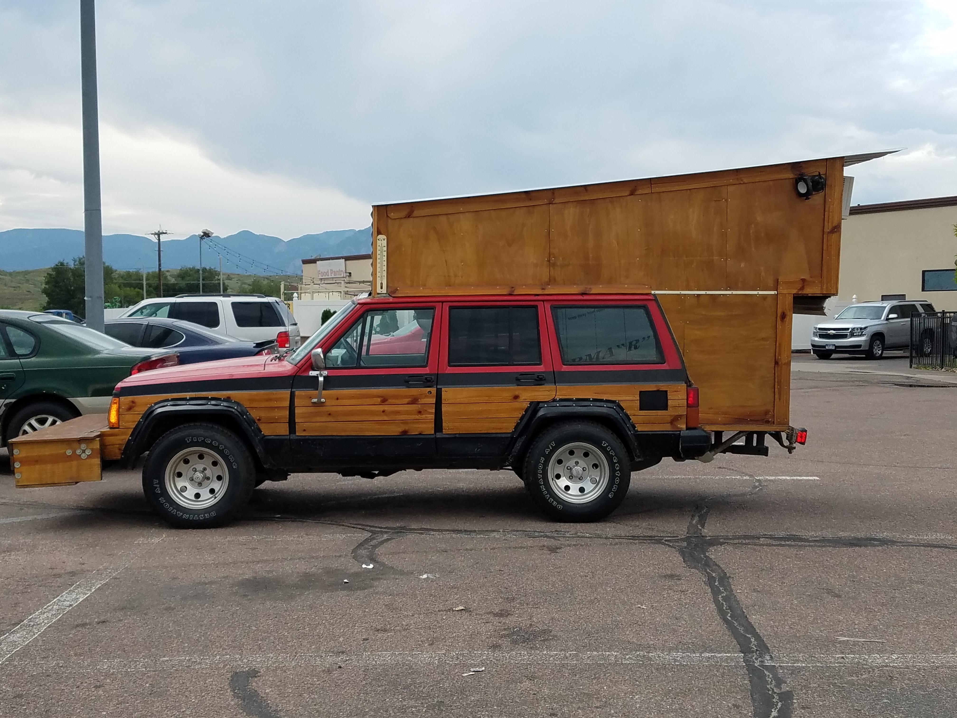 Jeep XJ... uhhh... Camper? Shitty_Car_Mods