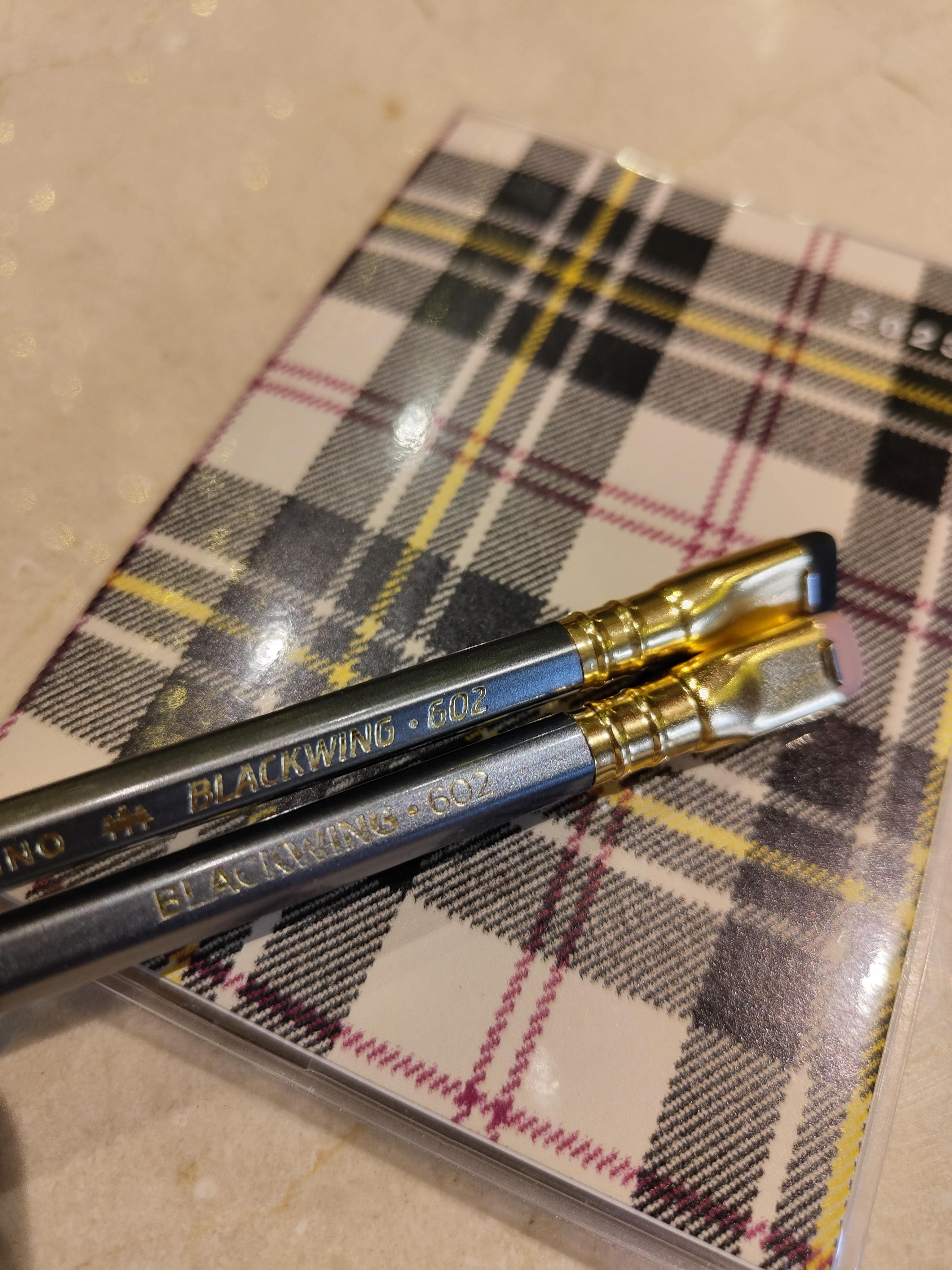 Black eraser on a Blackwing 602? r/pencils