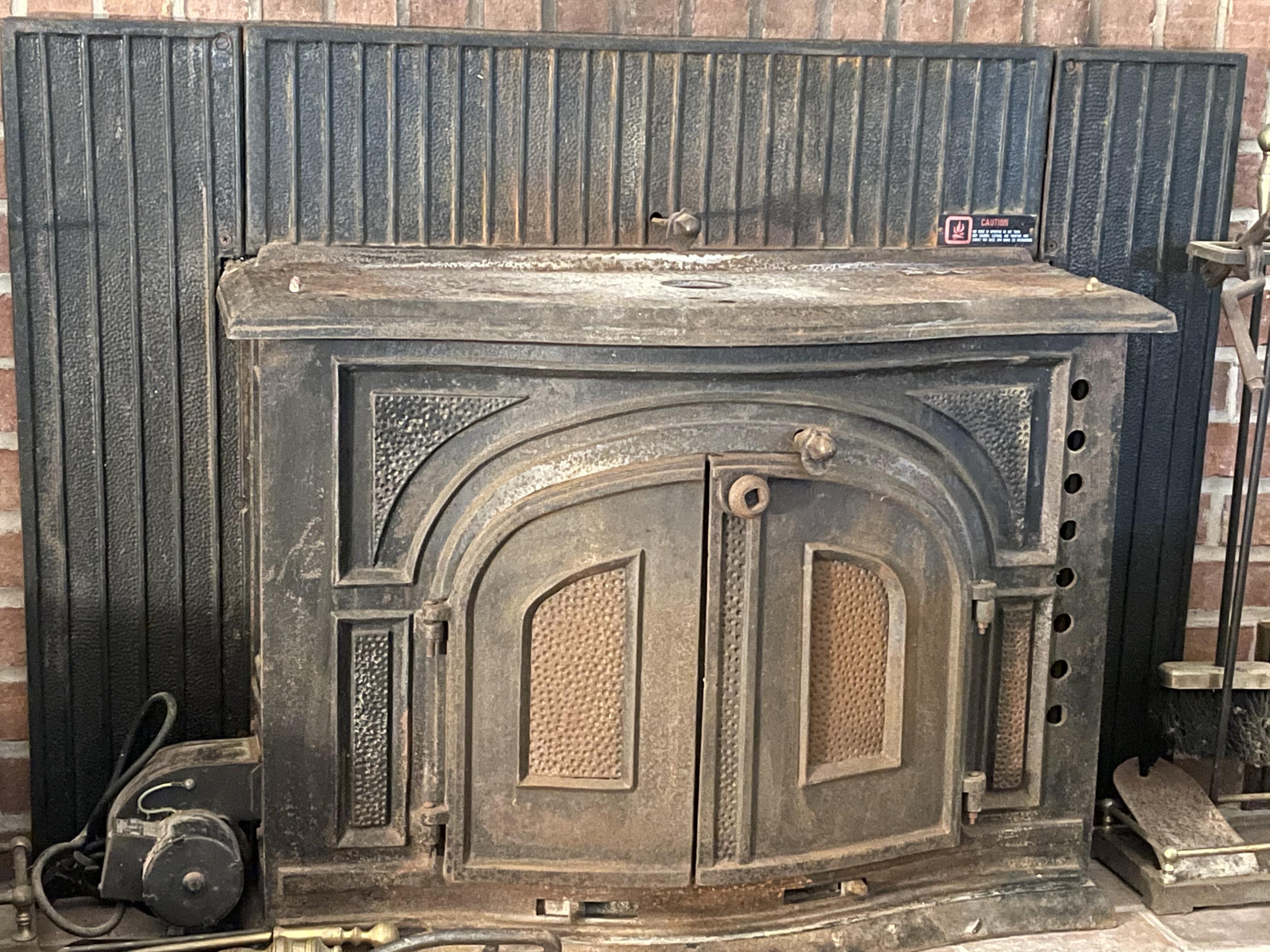 New digs has a Scandia 325C. Never had a wood stove before...what do I