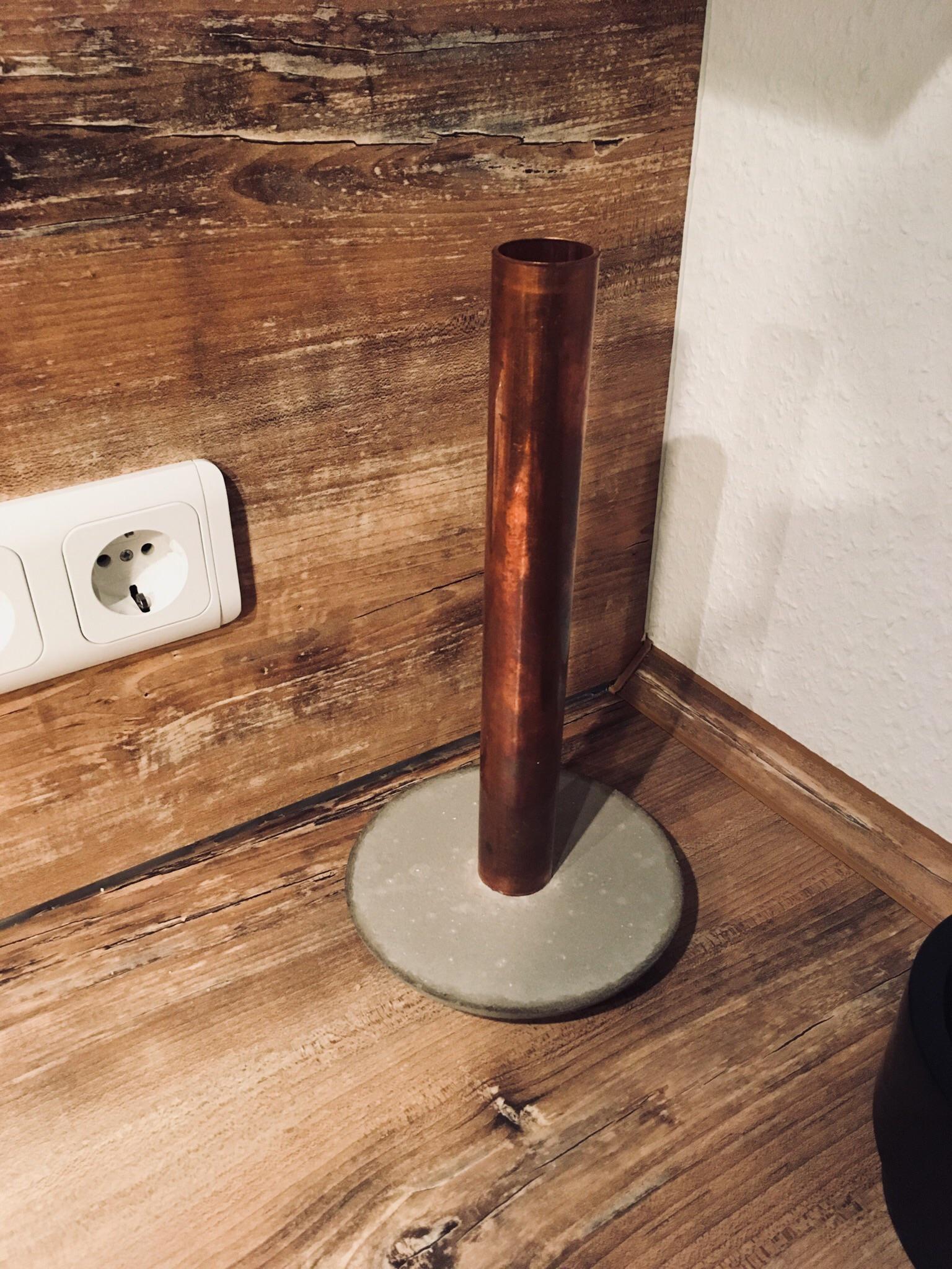 Upcycled some old copper pipe to create a nice kitchen roll holder. r