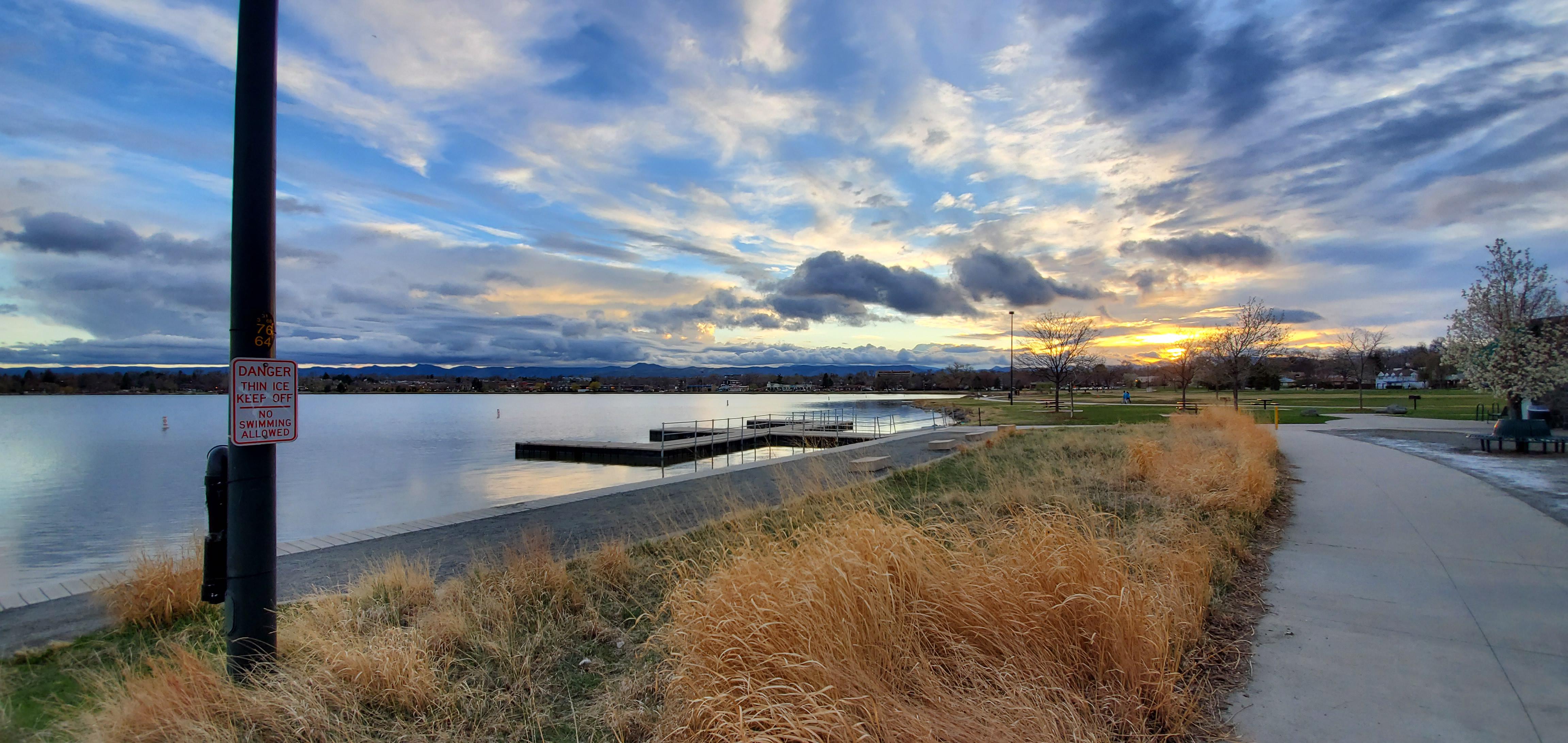 Sloan Lake Denver Colorado Sunset r/galaxyphotography