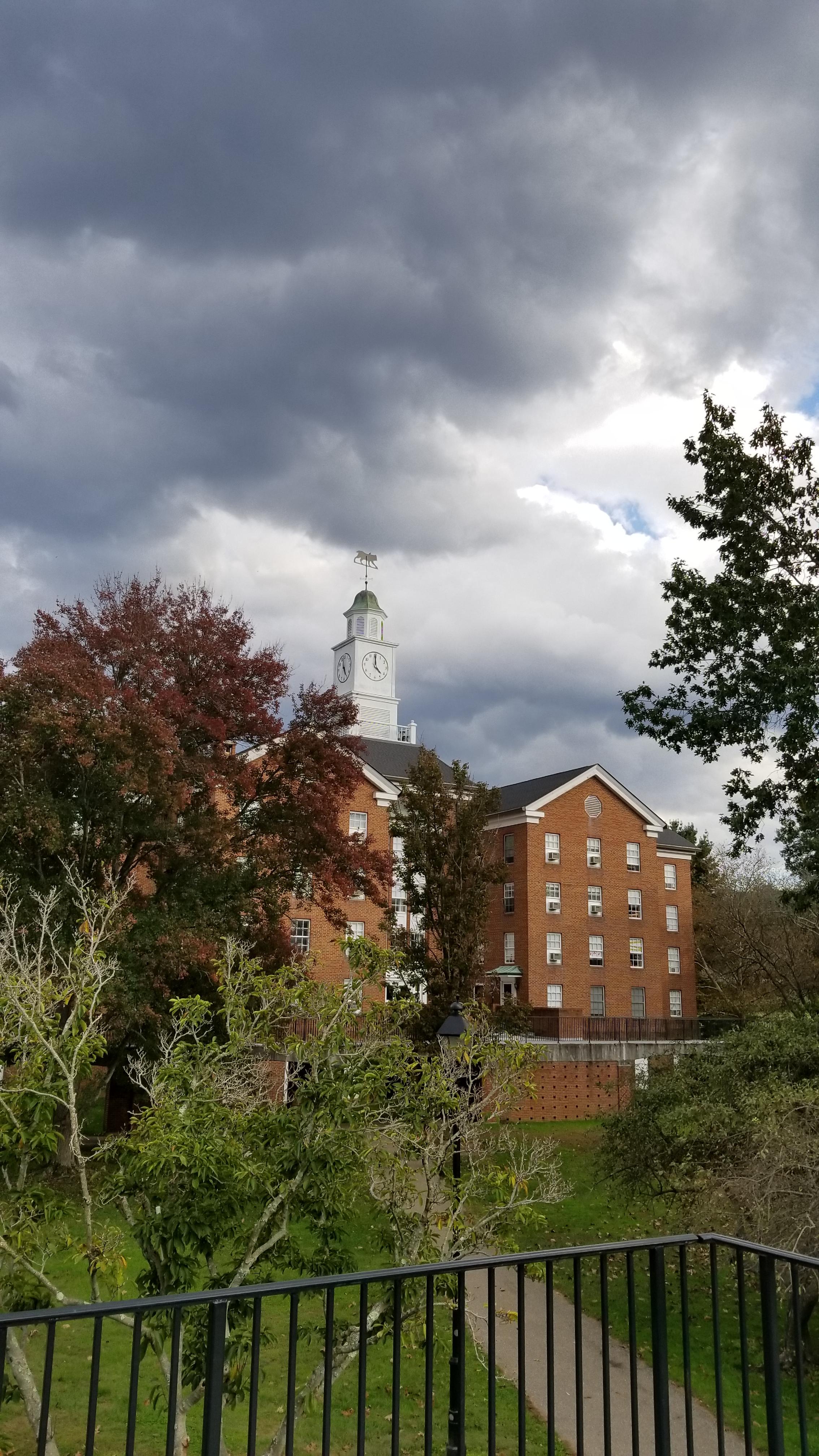 Picture of Wray House on a perfect fall day in Athens 2018