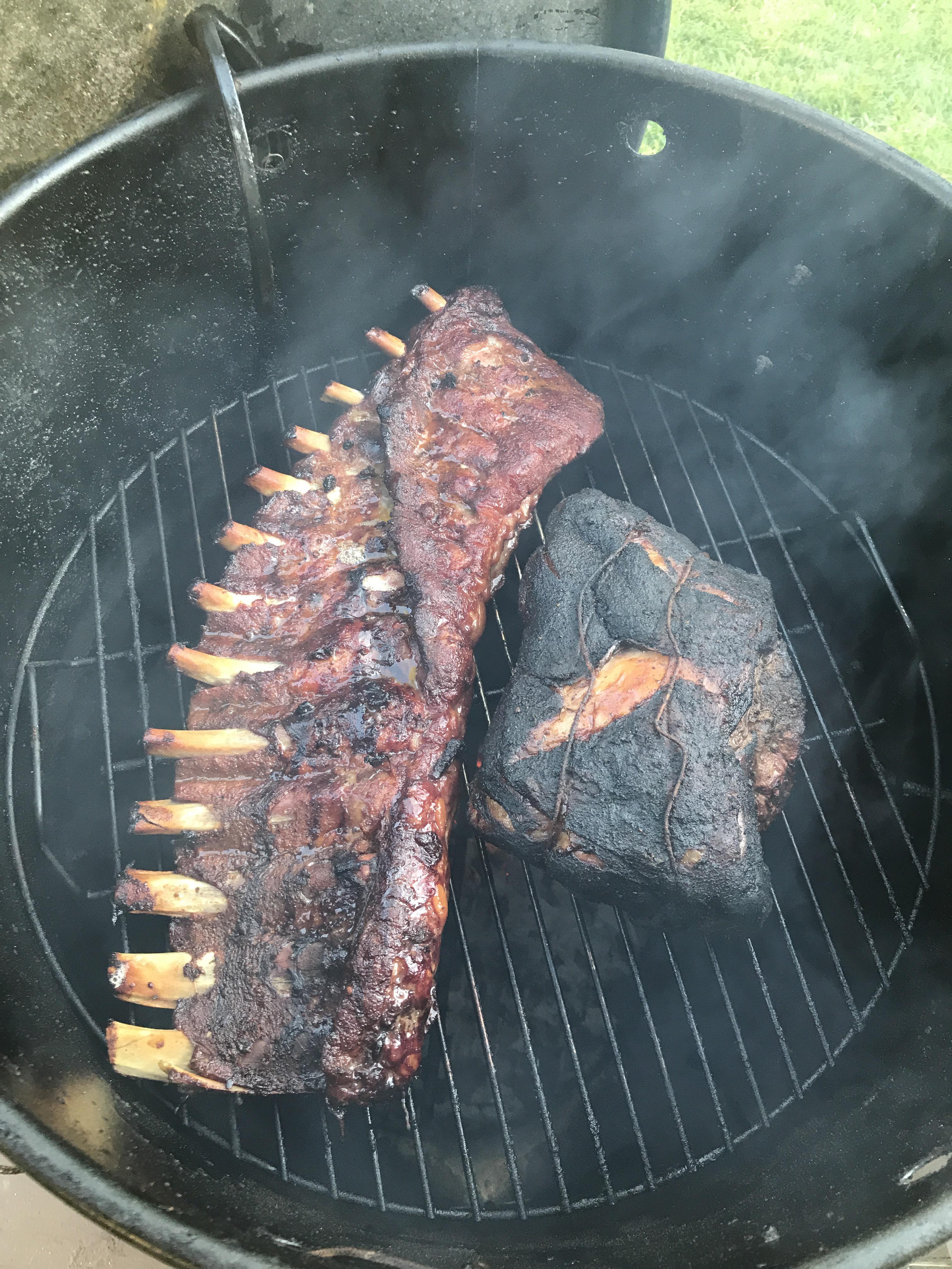 Spare ribs and a Butt on the Pit Barrel cooker. r/BBQ